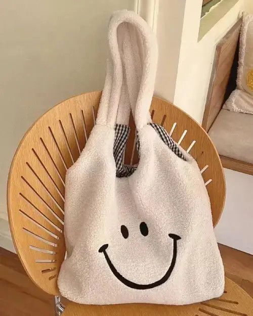 Japanese Brand Fashion y2k fluffy smiley face tote messenger bag Size ONE SIZE - 3 Thumbnail
