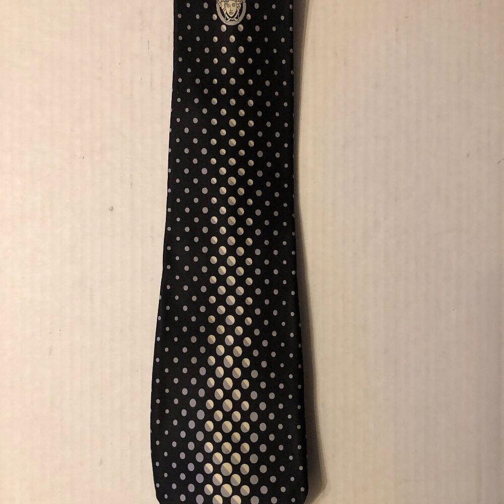 Versace VERSACE MEN'S BLACK 100%SILK TIE 3 3/4" X 60" MADE IN ITALY Size ONE SIZE - 1 Thumbnail