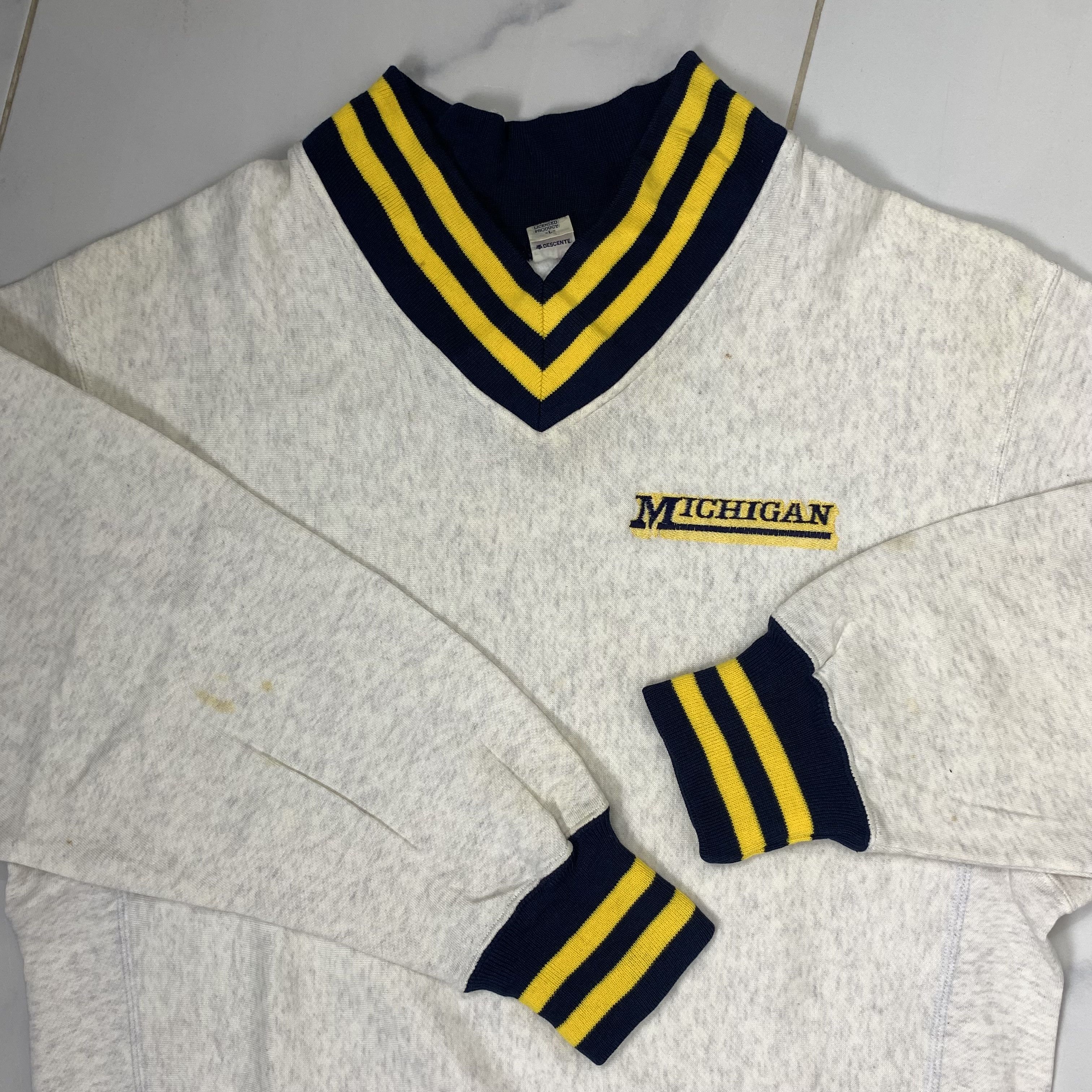 NCAA Vintage Michigan College NCAA Sweatshirt Crewneck Size US L / EU 52-54 / 3 - 2 Thumbnail