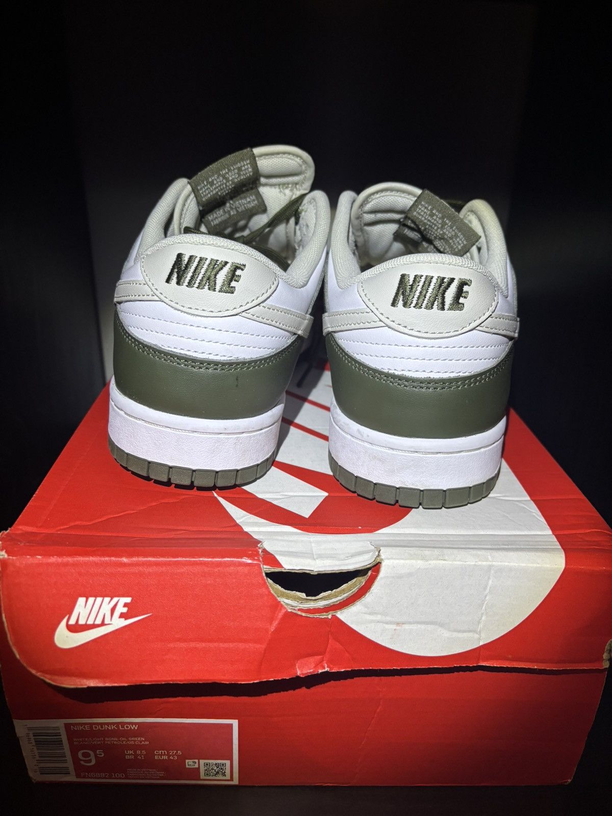 Nike Nike Dunk Low Size US 9.5 / EU 42-43 - 3 Thumbnail