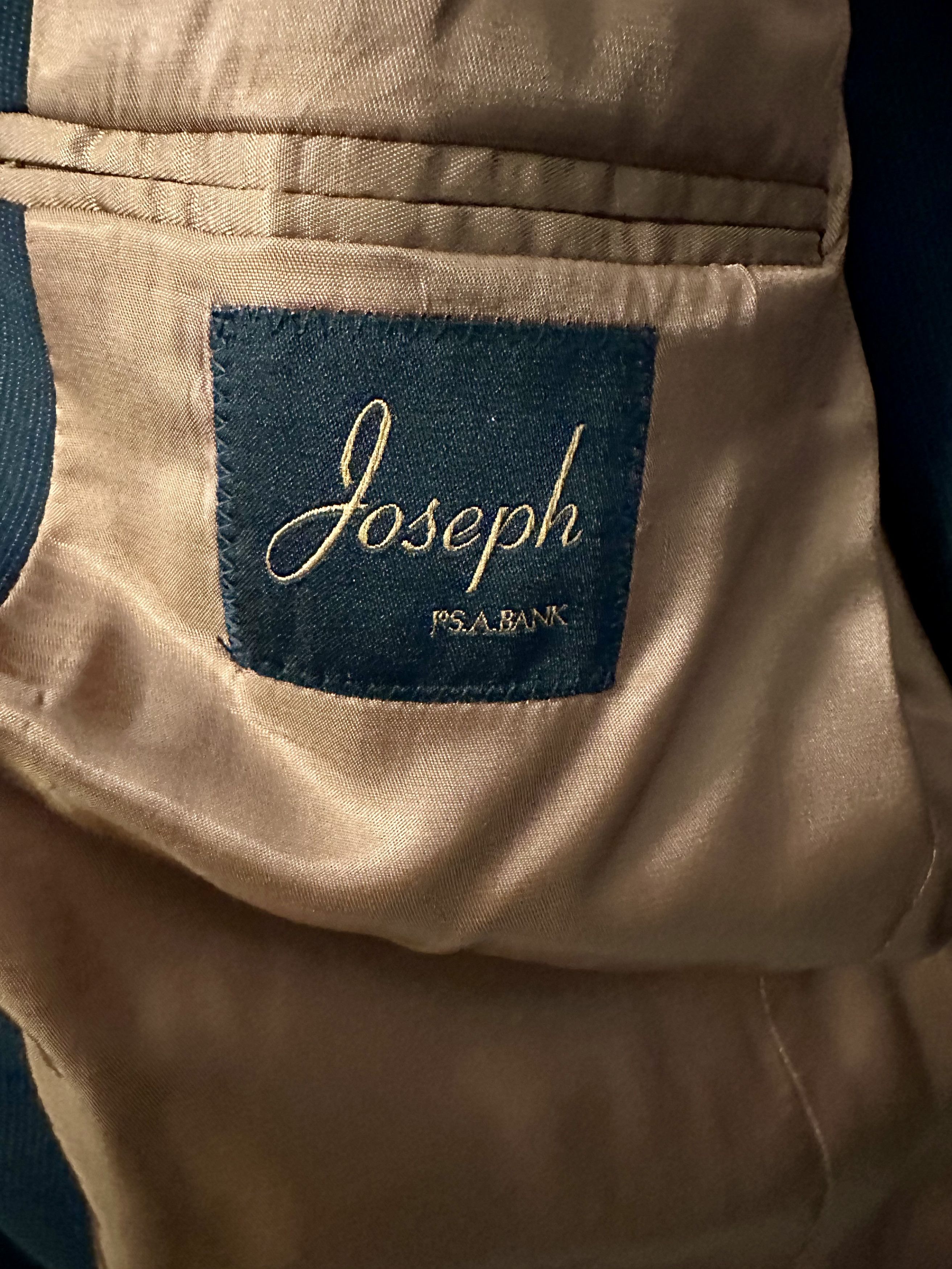 Jos. A. Bank JoS. A. Bank 100% Wool Slim 2 Piece Suit Size 40R - 3 Thumbnail