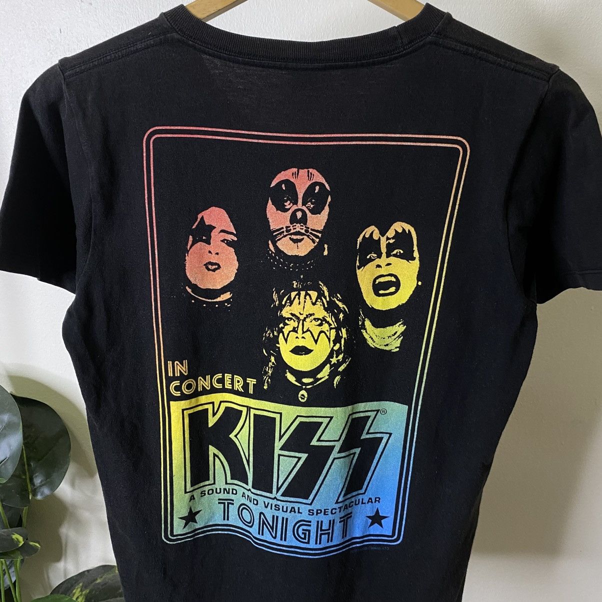 KISS Vintage 2011 Kiss Rock Band In Concert Band T Shirt Size US S / EU 44-46 / 1 - 7 Thumbnail