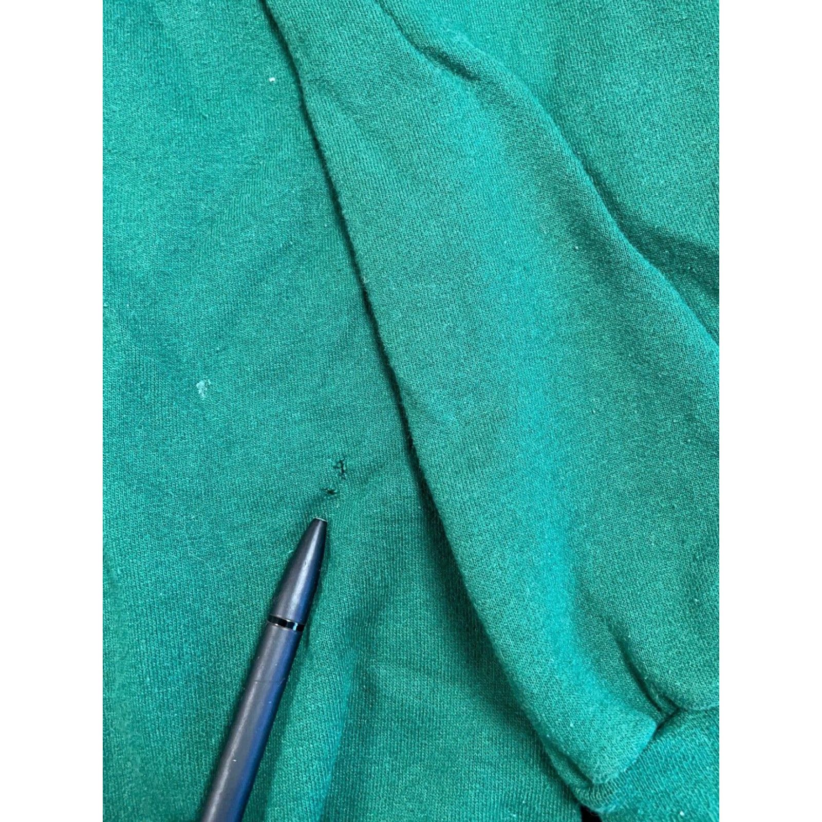 Hanes VINTAGE Hanes Sweatshirt Deer Hunting Graphic Crew Neck Green XL Heavyweight Men’s Pullover 90s Outdoors Size US XL / EU 56 / 4 - 6 Thumbnail