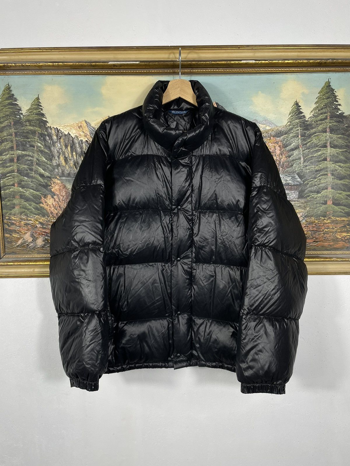 Designer × Moncler Moncler Grenoble Giubbotto Black Puffer Hoodie Shiny Drill Size US M / EU 48-50 / 2 - 1 Thumbnail