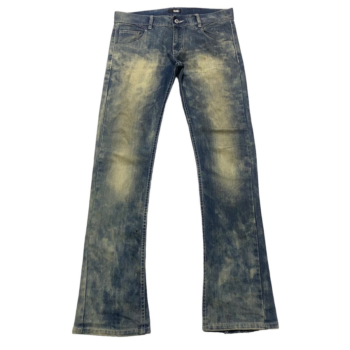 Le Grande Bleu (L.G.B.) GLAD NEWS Denim Low Flare Studded Jeans Size US 33 - 2 Thumbnail
