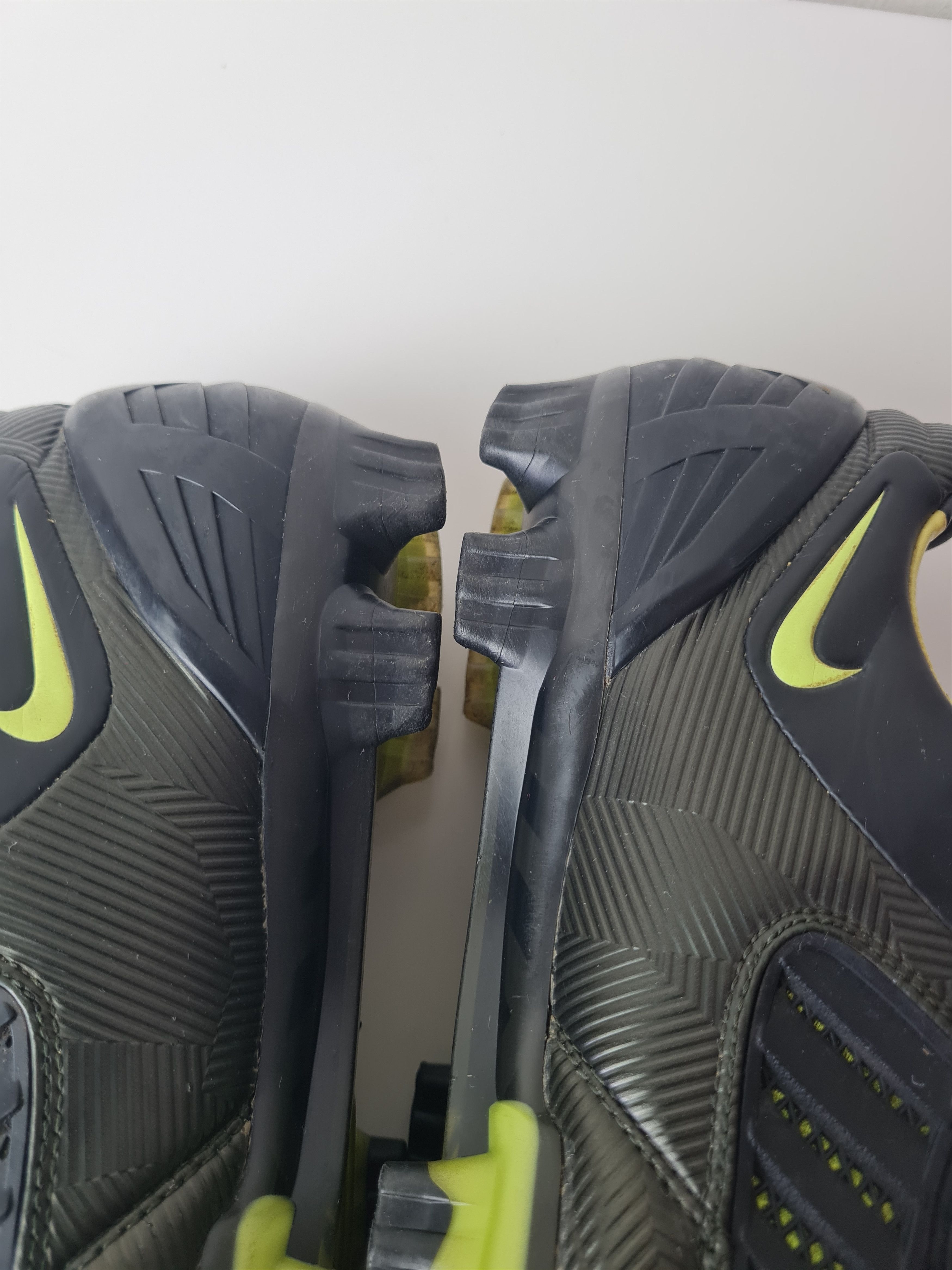 Nike Football Boots 2008 Nike Total 90 SG Zoom Air Laser Elite Size US 10 / EU 43 - 15 Thumbnail