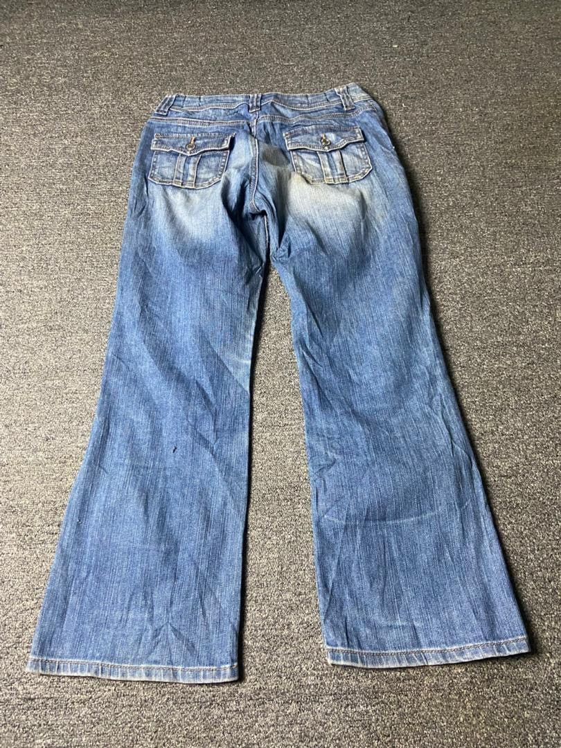 Japanese Brand Japanese Brand Low Rise Flare Jeans with Cargo Pocket (155) Size US 27 - 2 Thumbnail