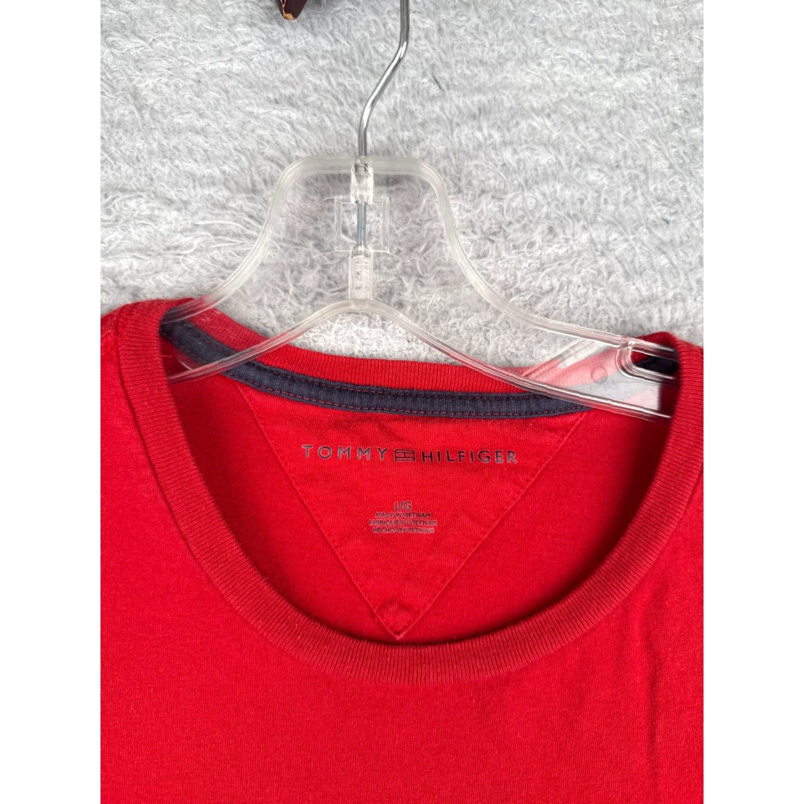 Tommy Hilfiger Tommy Hilfiger Shirt Adult Large Red Short Sleeve Crew Neck 100% Cotton Size US L / EU 52-54 / 3 - 7 Thumbnail
