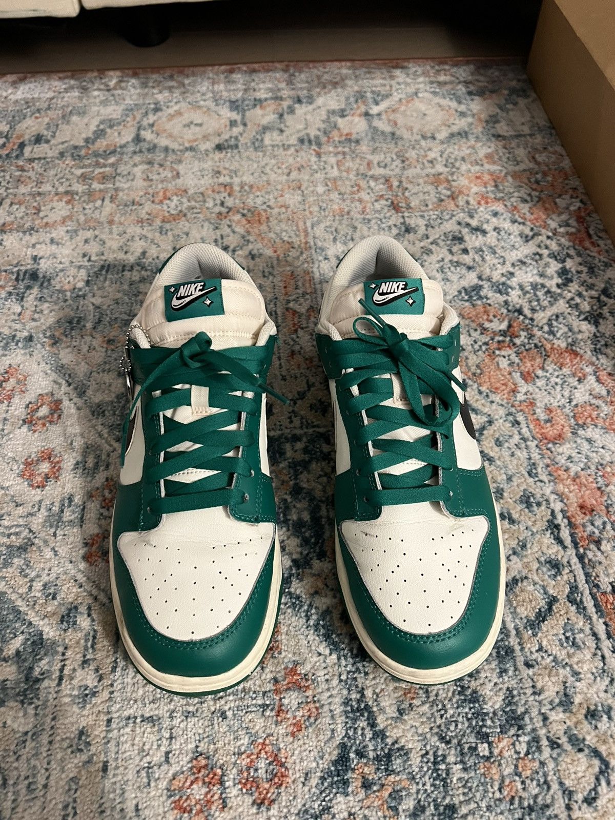 Nike Nike Dunk Low SE Lottery packMalachites Size US 10.5 / EU 43-44 - 1 Thumbnail
