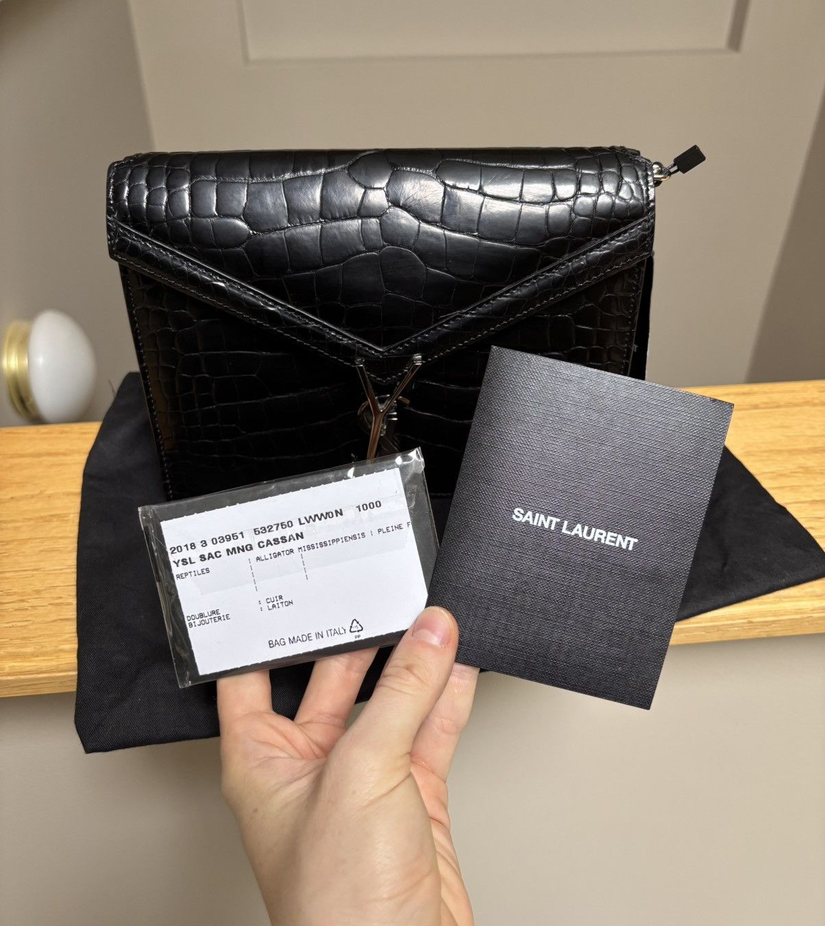 Saint Laurent Paris $25k Retail - Saint Laurent Crocodile Black Cassandra Bag Size ONE SIZE - 6 Thumbnail