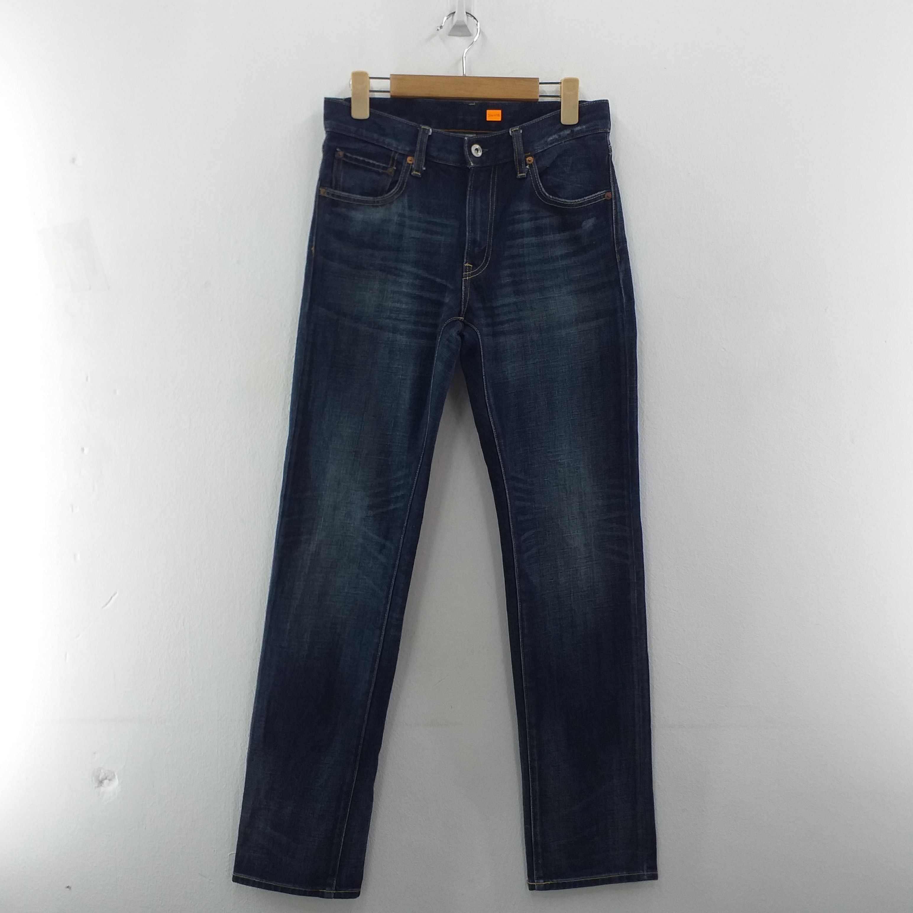 Uniqlo Japanese Brand Distressed Denim 29x34 -JN025