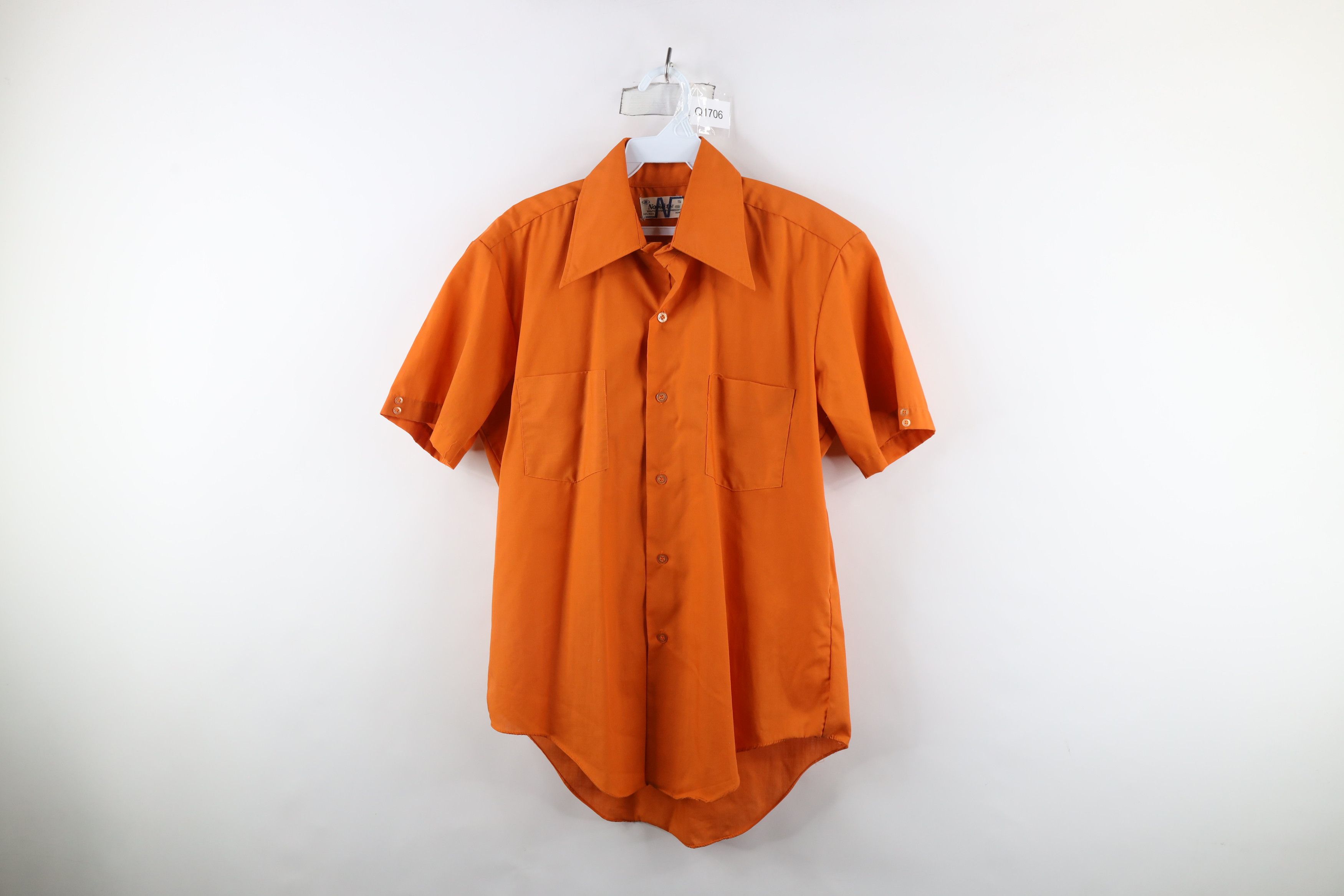 Vintage Vintage 70s Streetwear Short Sleeve Collared Button Shirt Size US M / EU 48-50 / 2 - 1 Thumbnail