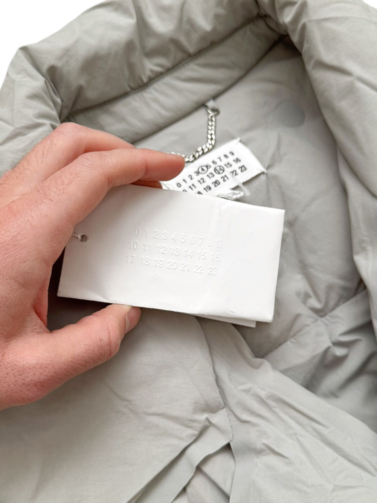 Maison Margiela GRAIL Grey Tufted Duvet Quilted Puffer Coat Size US M / EU 48-50 / 2 - 9 Thumbnail