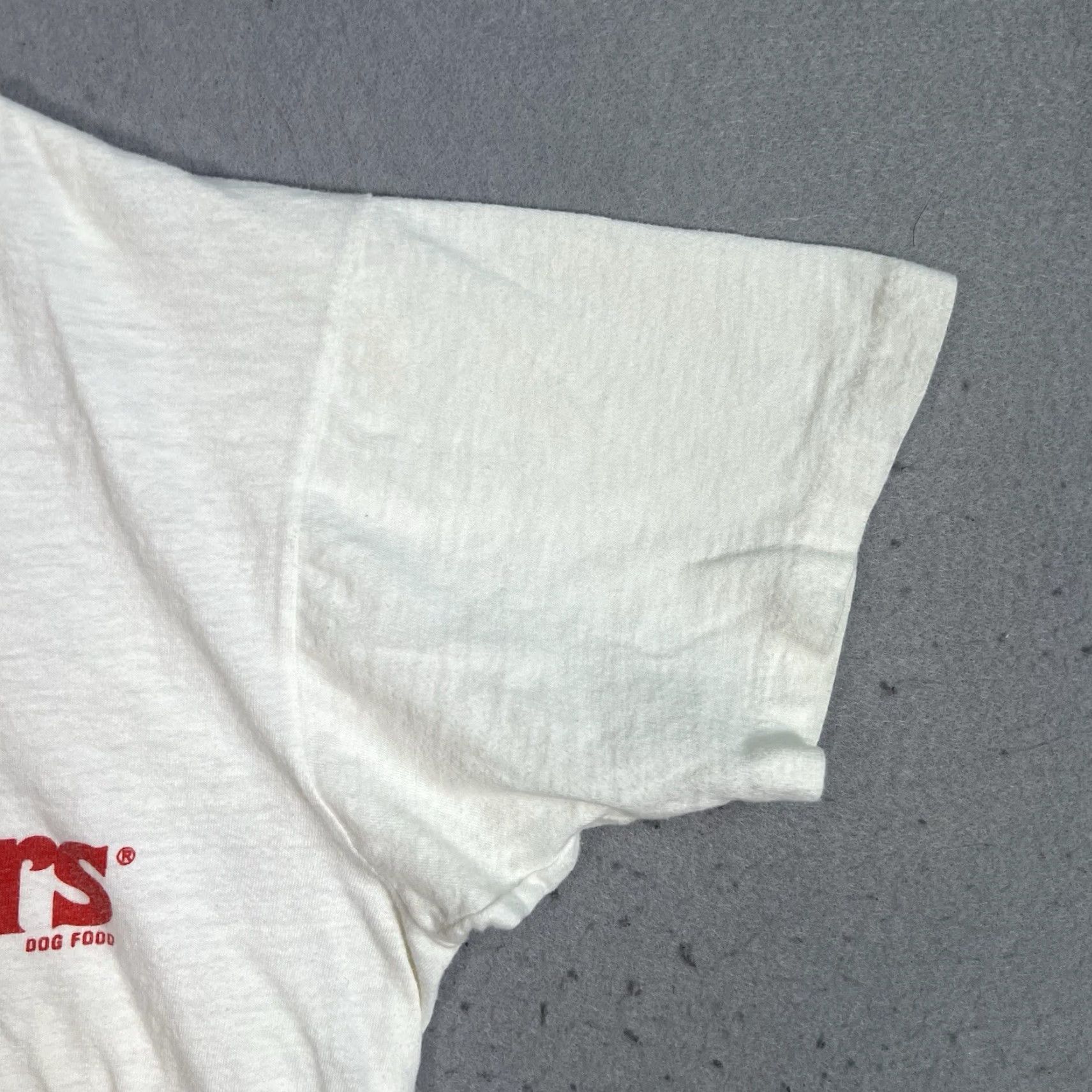 Fruit Of The Loom VINTAGE 80s Gaines Paws For Gaines Burgers Graphic Tee Adult Small White Mens Size US S / EU 44-46 / 1 - 7 Thumbnail