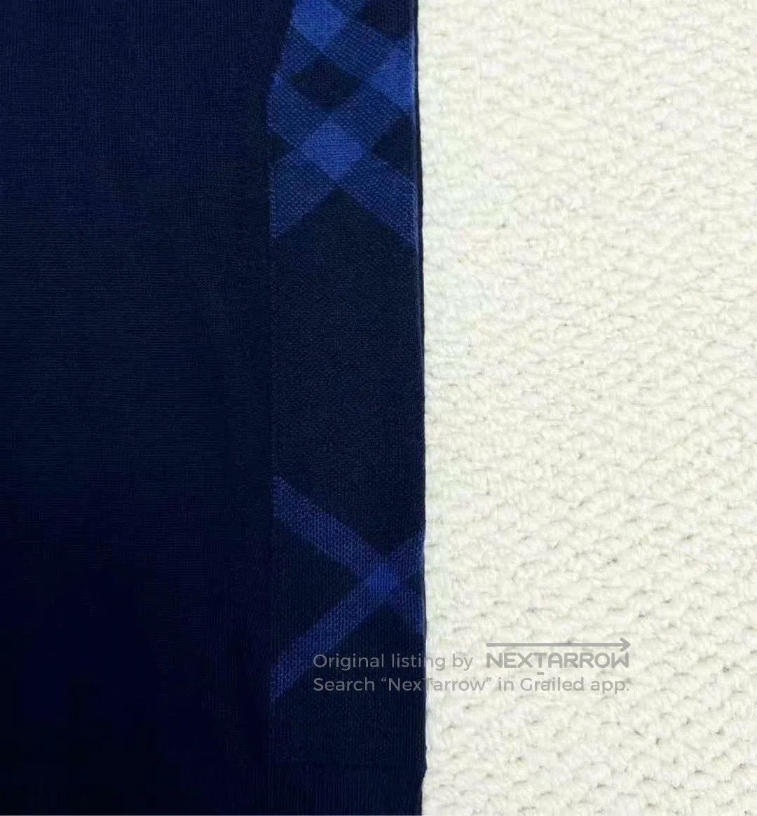 Burberry navy blue checkered knit sweater by Burberry. Size US S / EU 44-46 / 1 - 4 Thumbnail