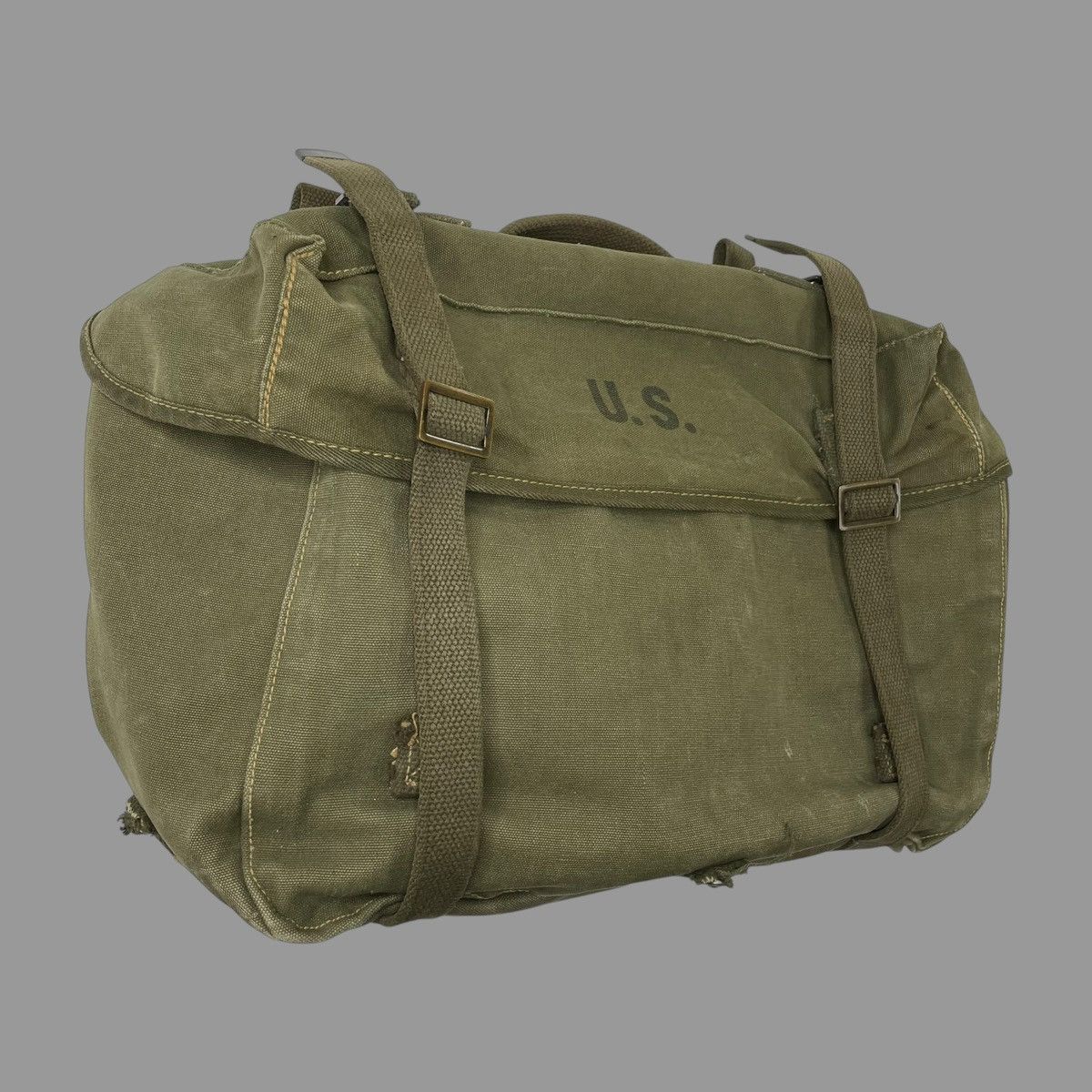 Vintage Vintage US military m-1945 combat pack Size ONE SIZE - 3 Thumbnail