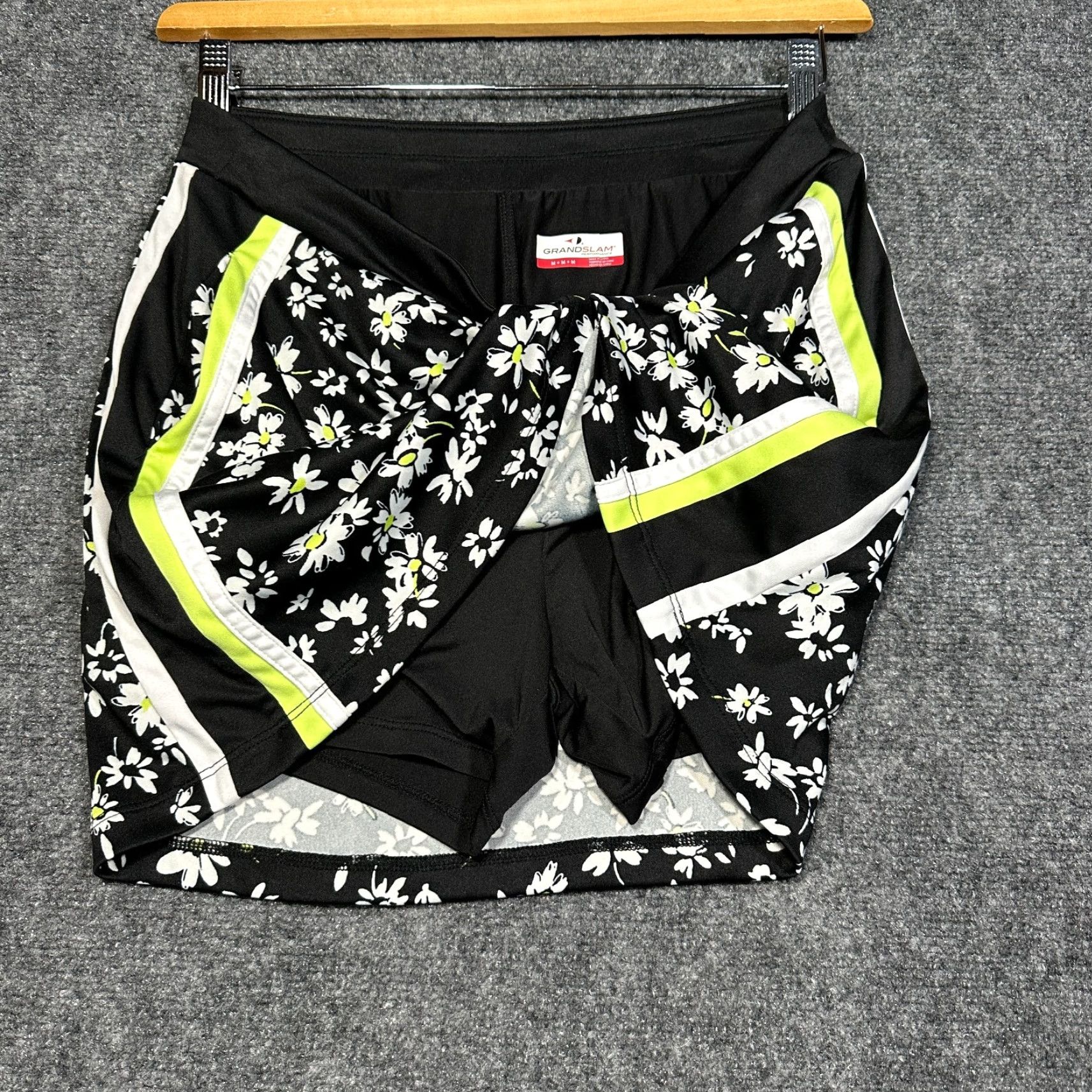 Vintage Grand Slam Skort Womens M Black Floral Pockets Golf Tennis Short Skirt Athletic Activewear Size ONE SIZE - 5 Thumbnail