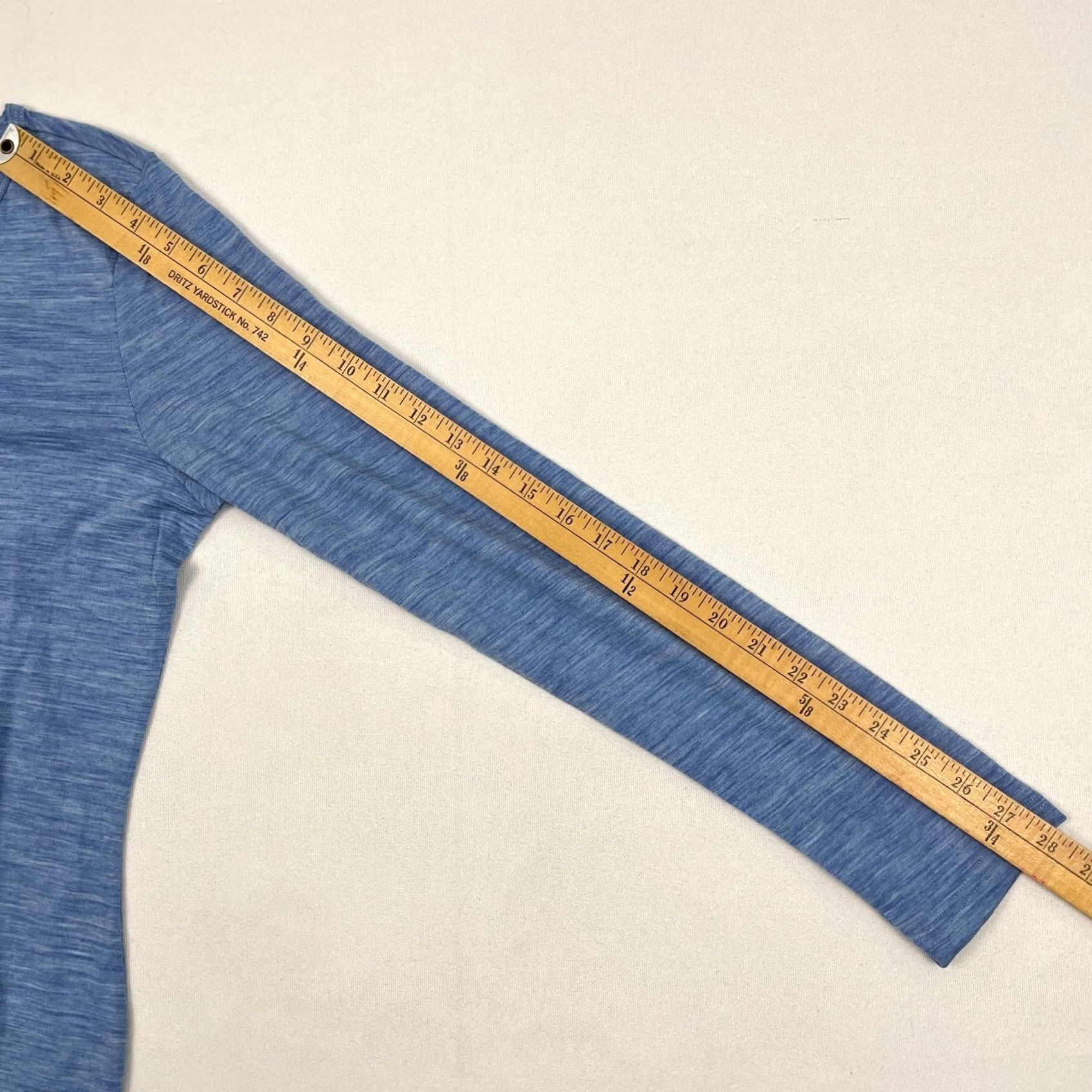 Layer 8 Seg'ments Shirt Womens M Blue 100% Merino Wool Base Layer Hiking Outdoors Shirt Womens M Blue 100% Merino Wool Base Layer Hiking Outdoors Size M / US 6-8 / IT 42-44 - 5 Thumbnail