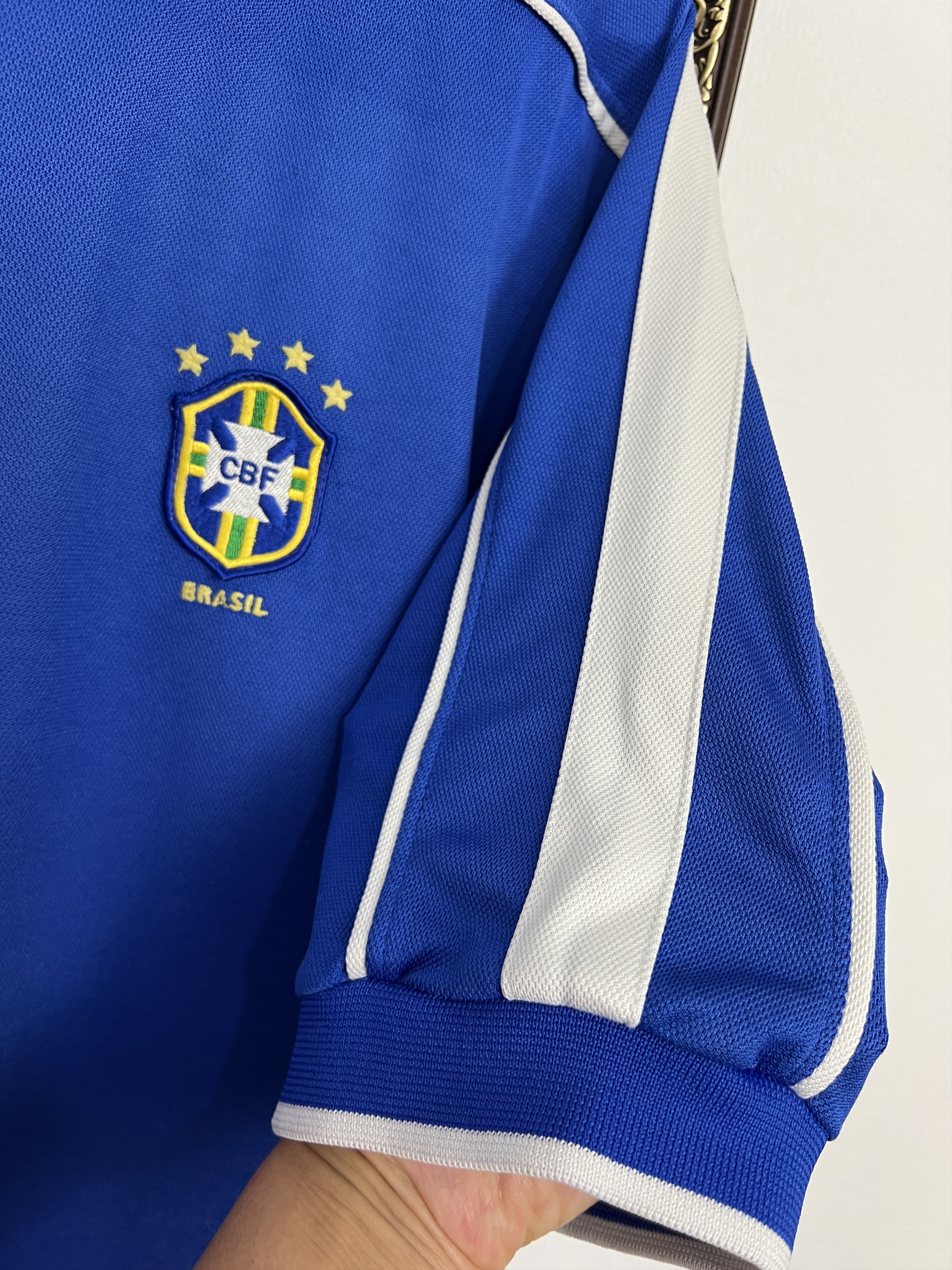 Nike Brazil Away football shirt 1997 Soccer Nike #6 R. Carlos Size US L / EU 52-54 / 3 - 8 Thumbnail