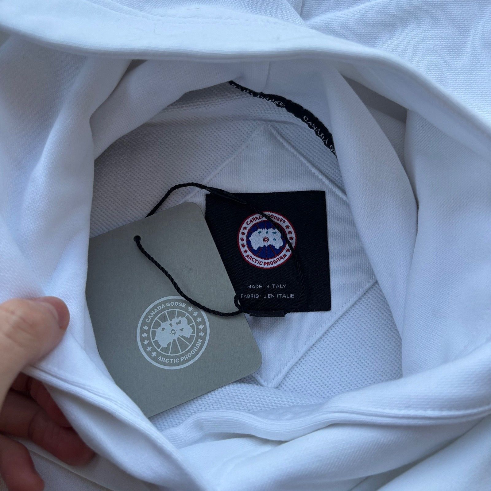 Canada Goose Canada Goose White Muskoka Relaxed Hoodie - Med - $395 Size M / US 6-8 / IT 42-44 - 3 Thumbnail