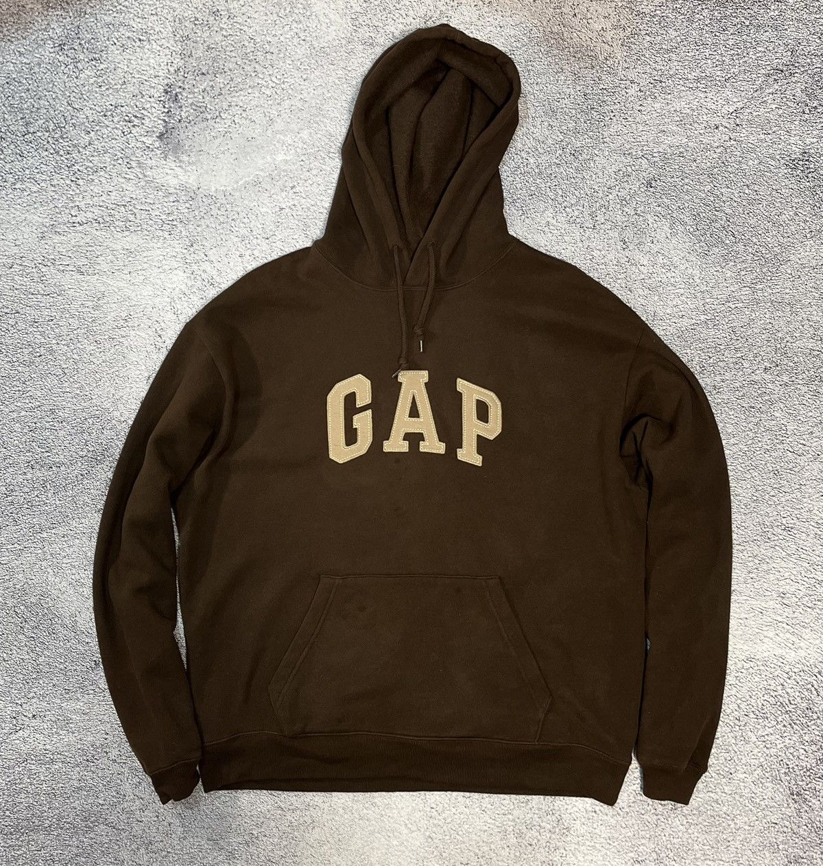 Gap GAP Logo Fleece Hoodie Brown Distressed Vintage Y2K Pullover Size US L / EU 52-54 / 3 - 1 Thumbnail