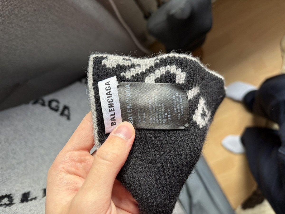 Balenciaga Balenciaga Archetype scarf Size ONE SIZE - 2 Thumbnail