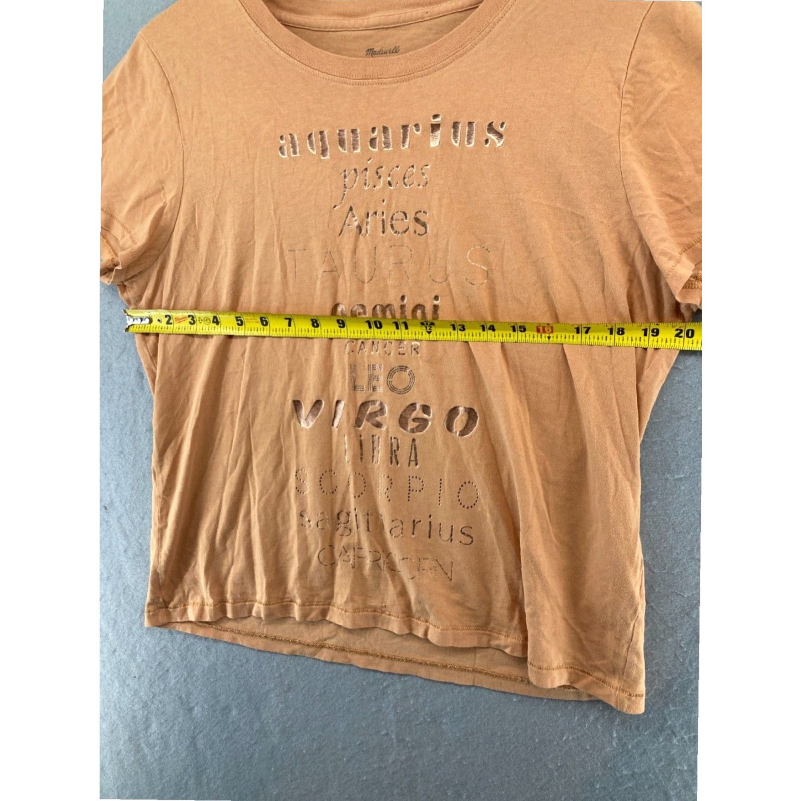 Madewell Madewell Women's XL Beige Zodiac Signs Crew Neck T-Shirt Size XL / US 12-14 / IT 48-50 - 2 Thumbnail