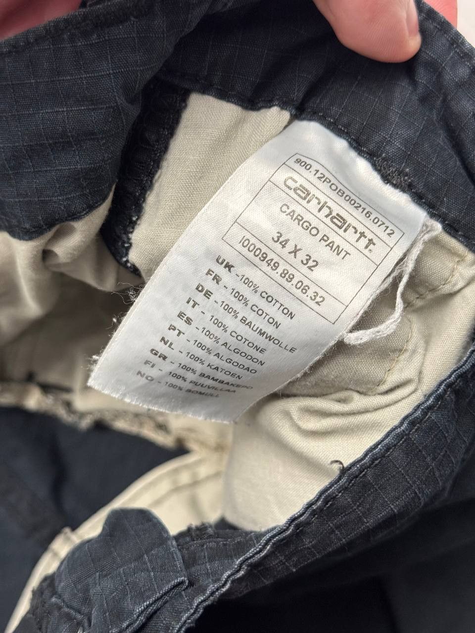 Carhartt Vintage black carhartt cargo pants workwear size 34 x 32 Size US 34 / EU 50 - 14 Thumbnail
