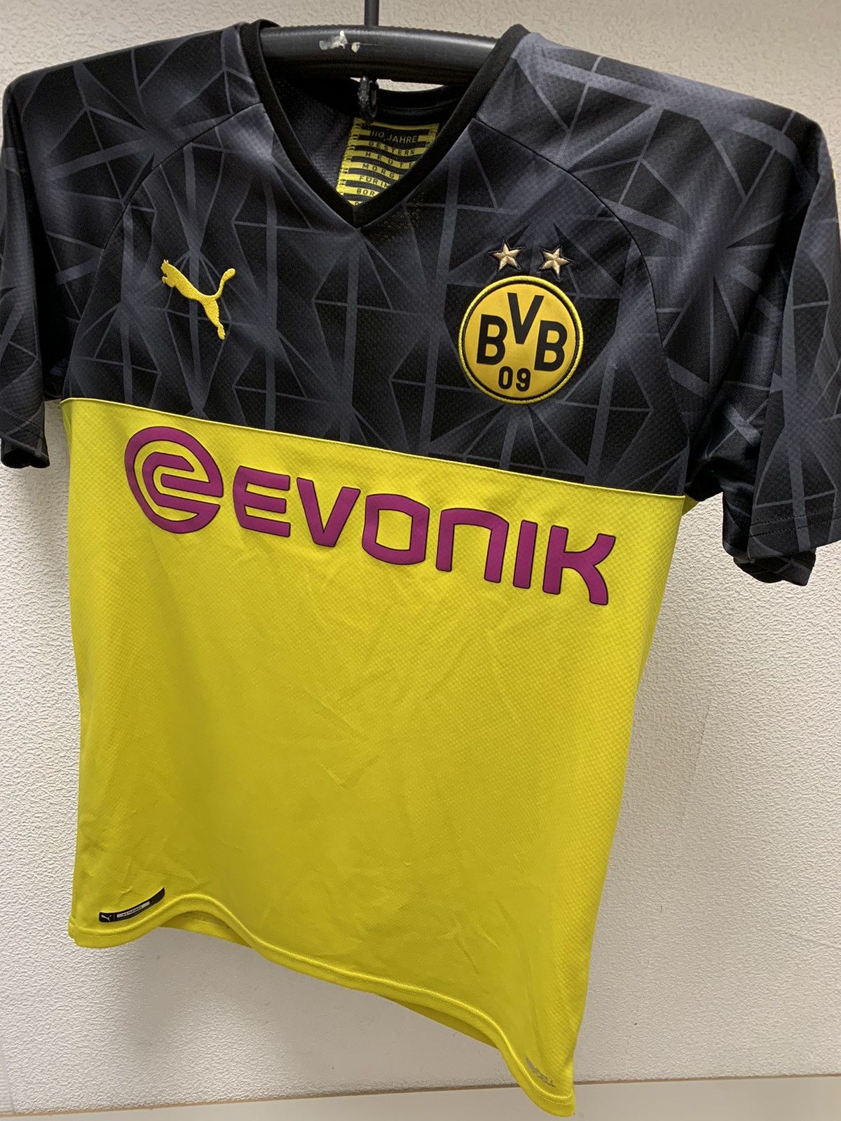 Puma Borussia Dortmund BVB puma soccer jersey M sz evonik Size US M / EU 48-50 / 2 - 5 Thumbnail
