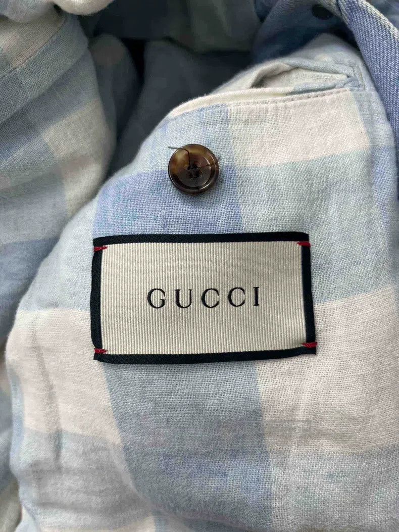 Gucci Gucci Logo printed denim jacket with blue embroidered patt Size US XXS / EU 40 - 4 Thumbnail