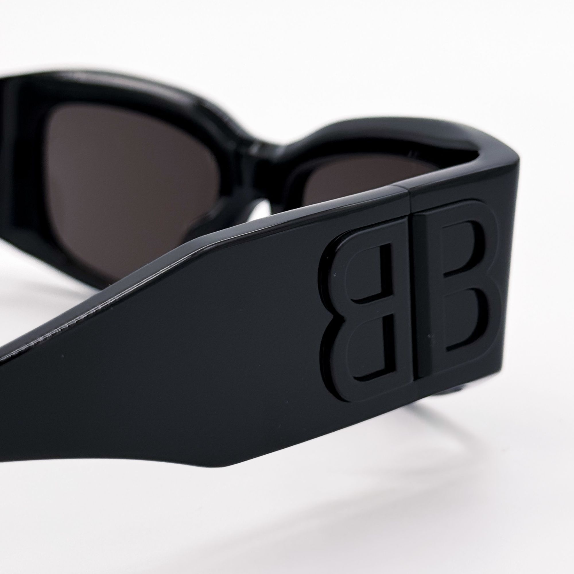 Balenciaga NEW BALENCIAGA BB0360S 001 SUNGLASSES BLACK WOMEN EYEWEAR Size ONE SIZE - 7 Thumbnail