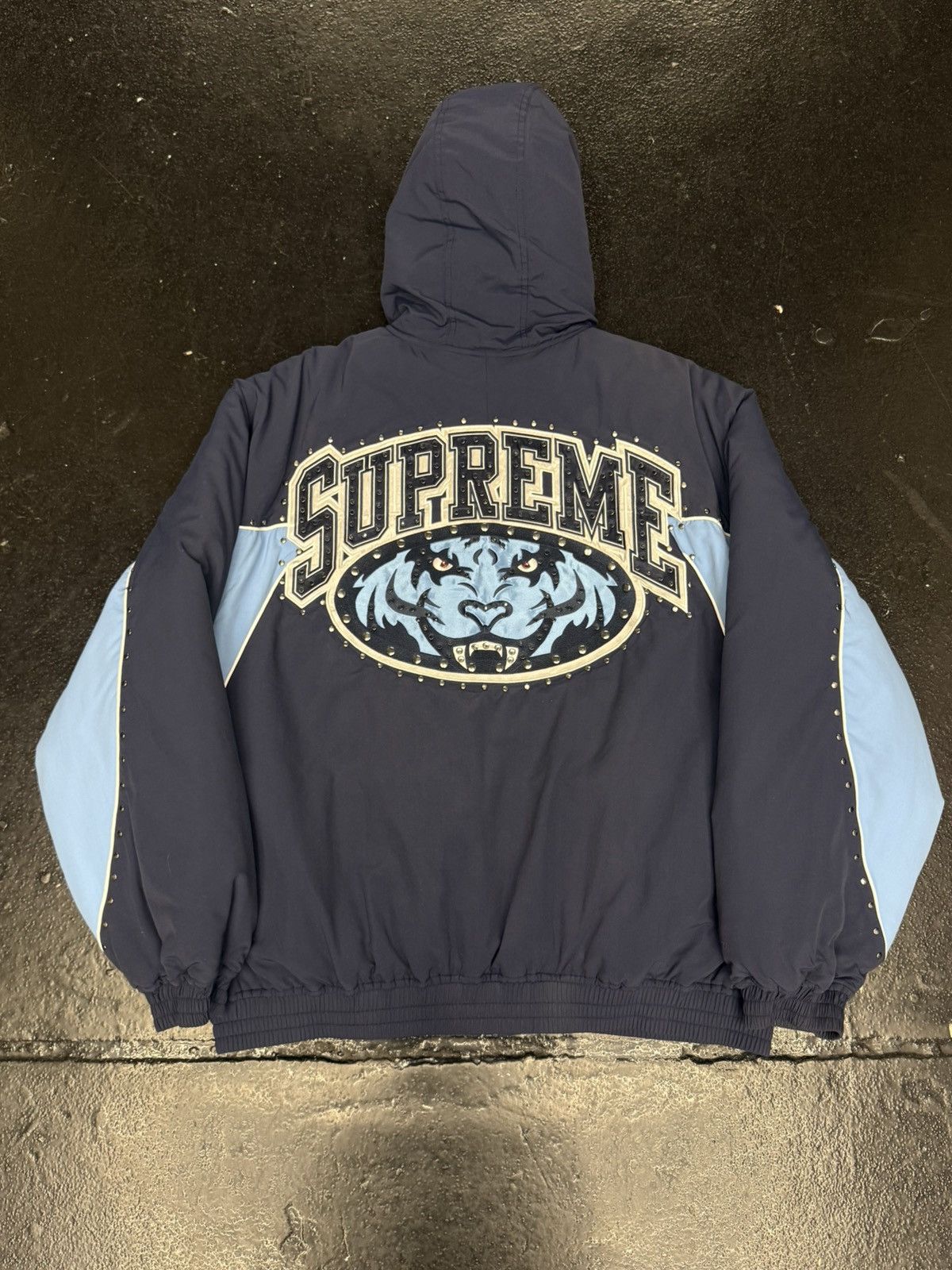 B.B. Simon × Supreme Supreme x B.B Simon Size US XL / EU 56 / 4 - 2 Thumbnail