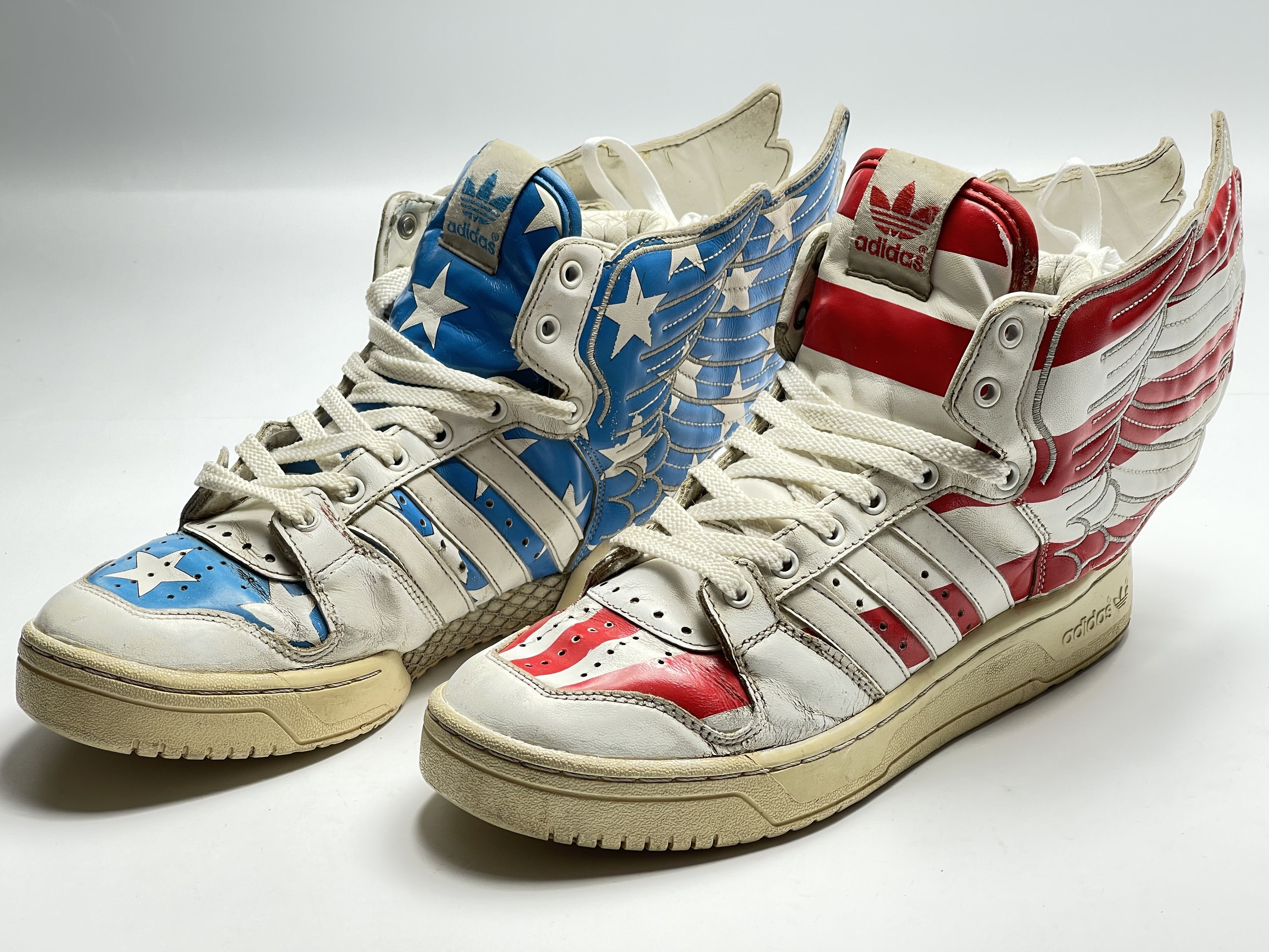 Adidas × Jeremy Scott Adidas Jeremy Scott Wings 2.0 FLAG Stars and Stripes V24619 Size US 7.5 / EU 40-41 - 2 Thumbnail