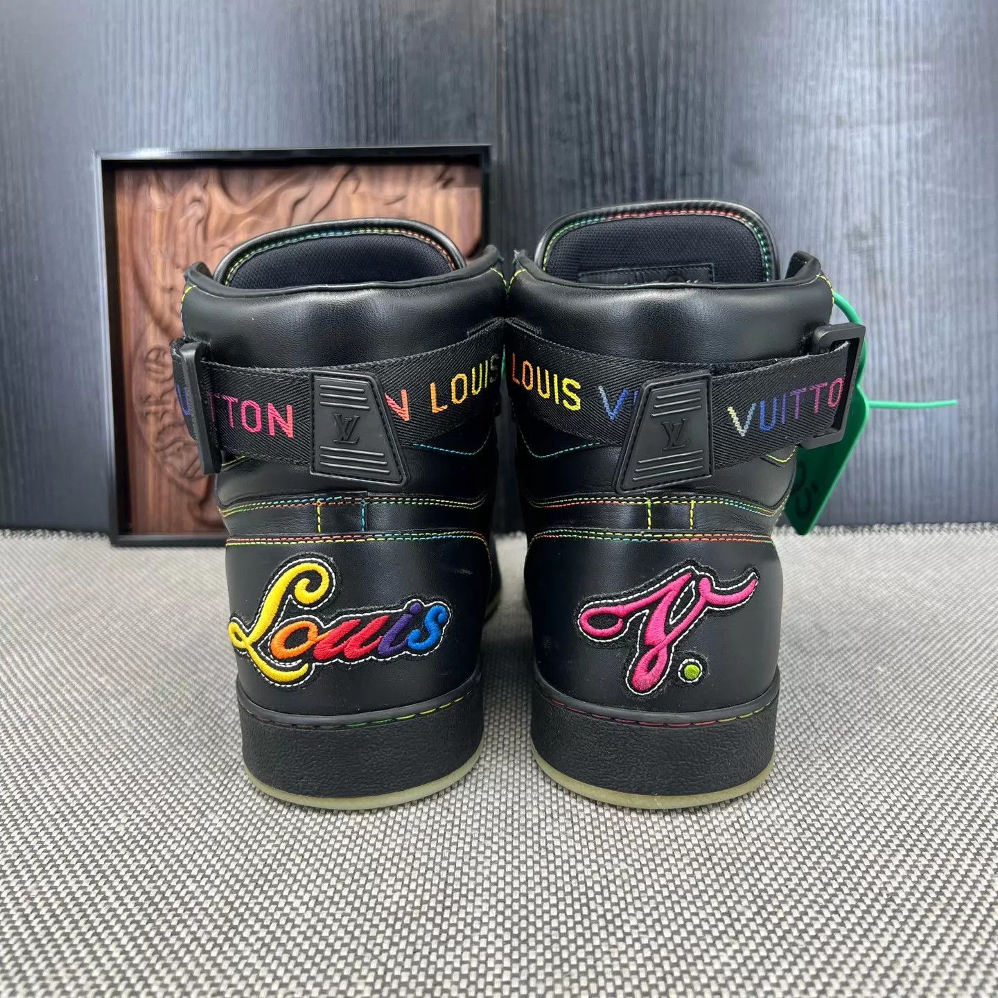Louis Vuitton LV Rivoli Black Multicolor Sneaker 40.5 Like New Size US 7.5 / EU 40-41 - 7 Thumbnail