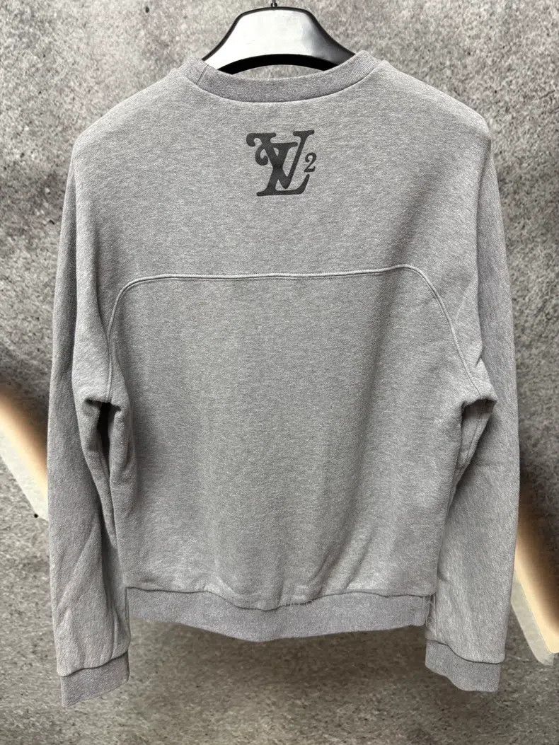 Louis Vuitton Louis Vuitton Gray letter sweatshirt Size US XS / EU 42 / 0 - 2 Thumbnail