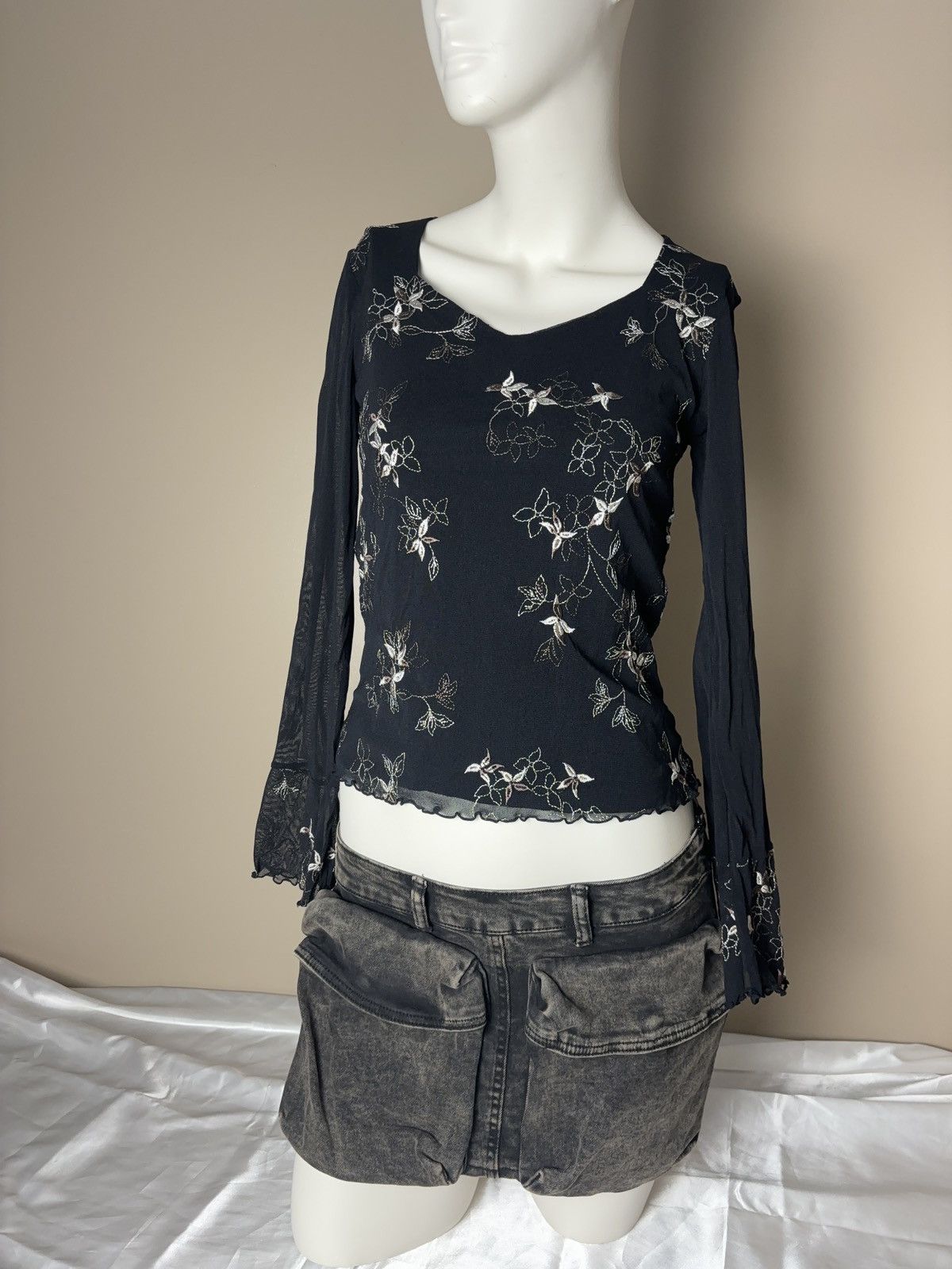 Japanese Brand × Vintage Mesh printed floral vintage long sleeve top Size S / US 4 / IT 40 - 1 Thumbnail
