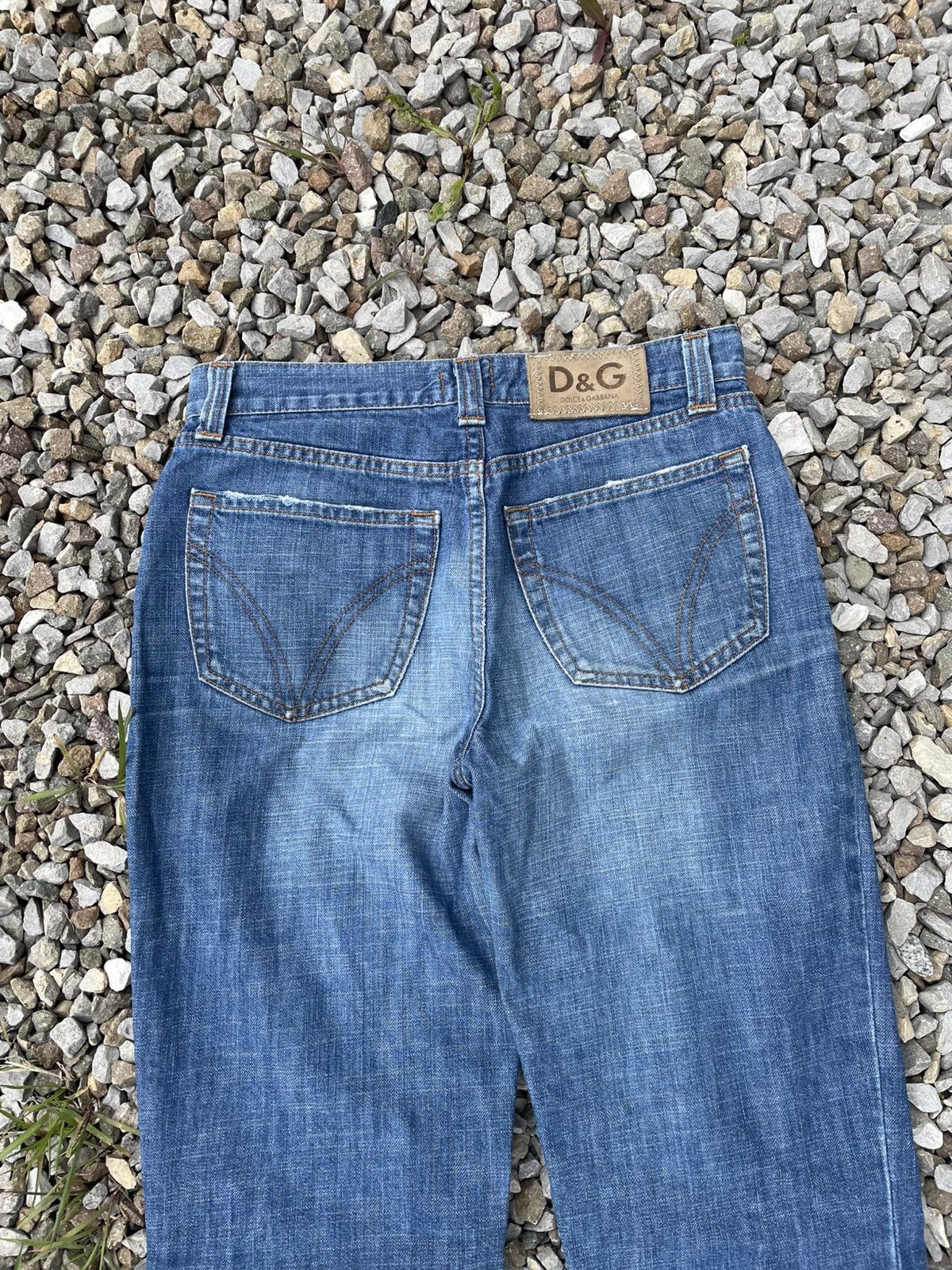 Dolce & Gabbana Vintage 00’s Dolce & Gabbana Flared Bootcut Distressed Jeans Size 27" / US 4 / IT 40 - 8 Thumbnail