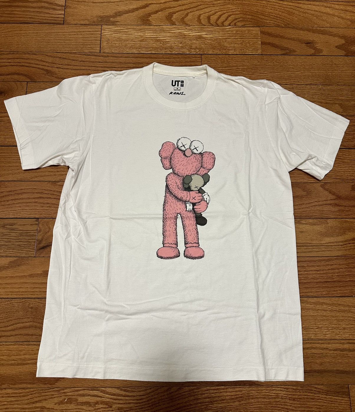 Kaws × Uniqlo KAWS x Uniqlo Pink BFF Tee (US Sizing) Size US M / EU 48-50 / 2 - 1 Thumbnail