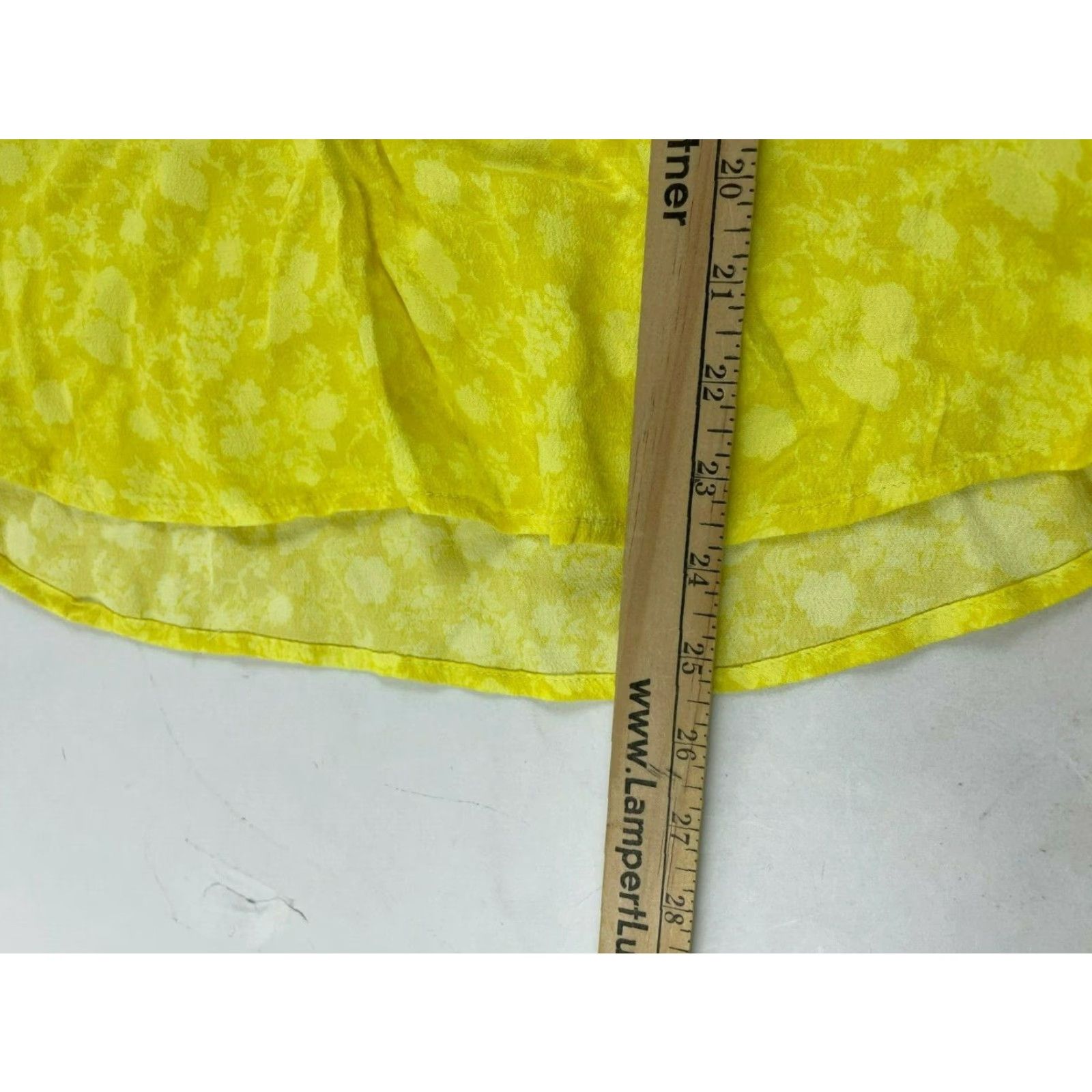 Treasure & Bond Treasure & Bond Shirt Women's S Yellow Floral Puff Sleeve V-Neck NWT Size S / US 4 / IT 40 - 6 Thumbnail