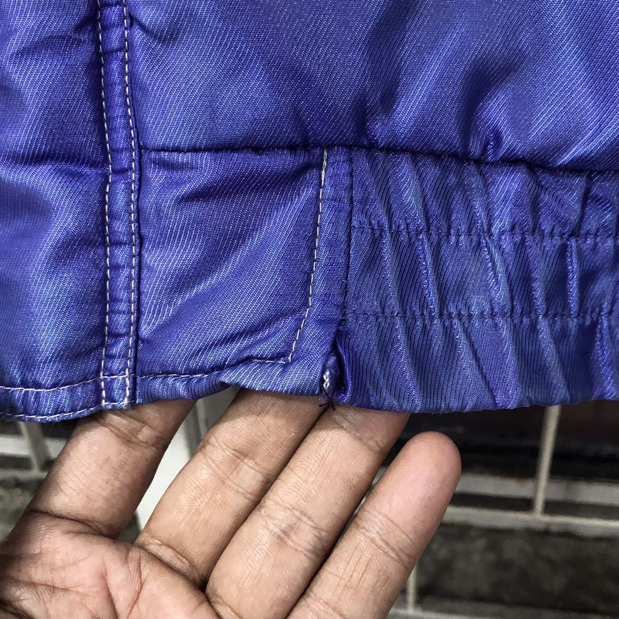 Sports Specialties VTG YAMAHA Faded THRASHED DISTRESSED Racing Bomber Jacket Size US M / EU 48-50 / 2 - 13 Thumbnail