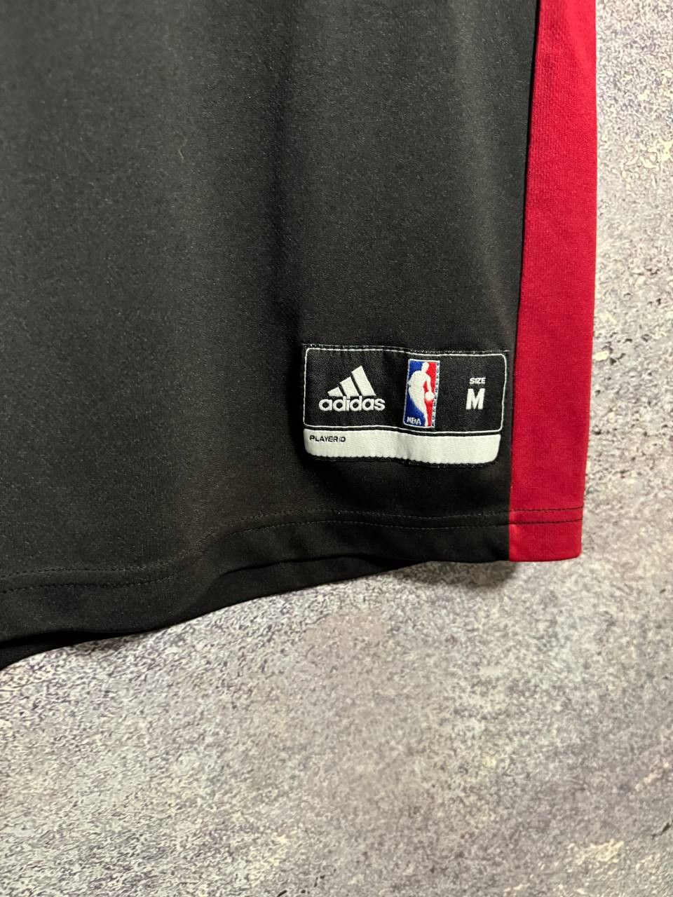 Adidas BOSH Vintage Miami Heat Adidas NBA Jersey Medium Size US M / EU 48-50 / 2 - 7 Thumbnail