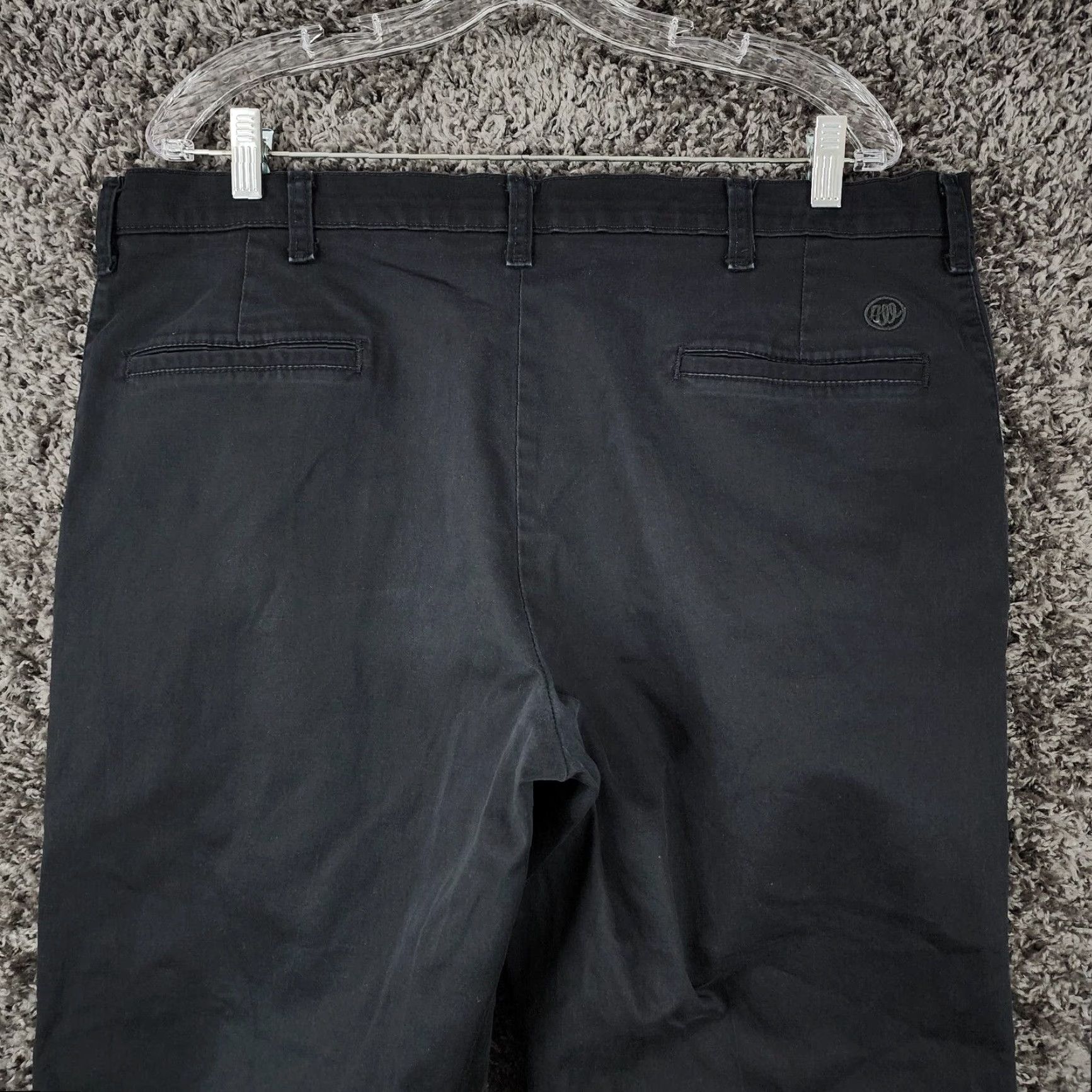 Wrangler Wrangler Mens Black Relaxed Fit Straight Leg Pants 38x30 Size US 38 / EU 54 - 7 Thumbnail