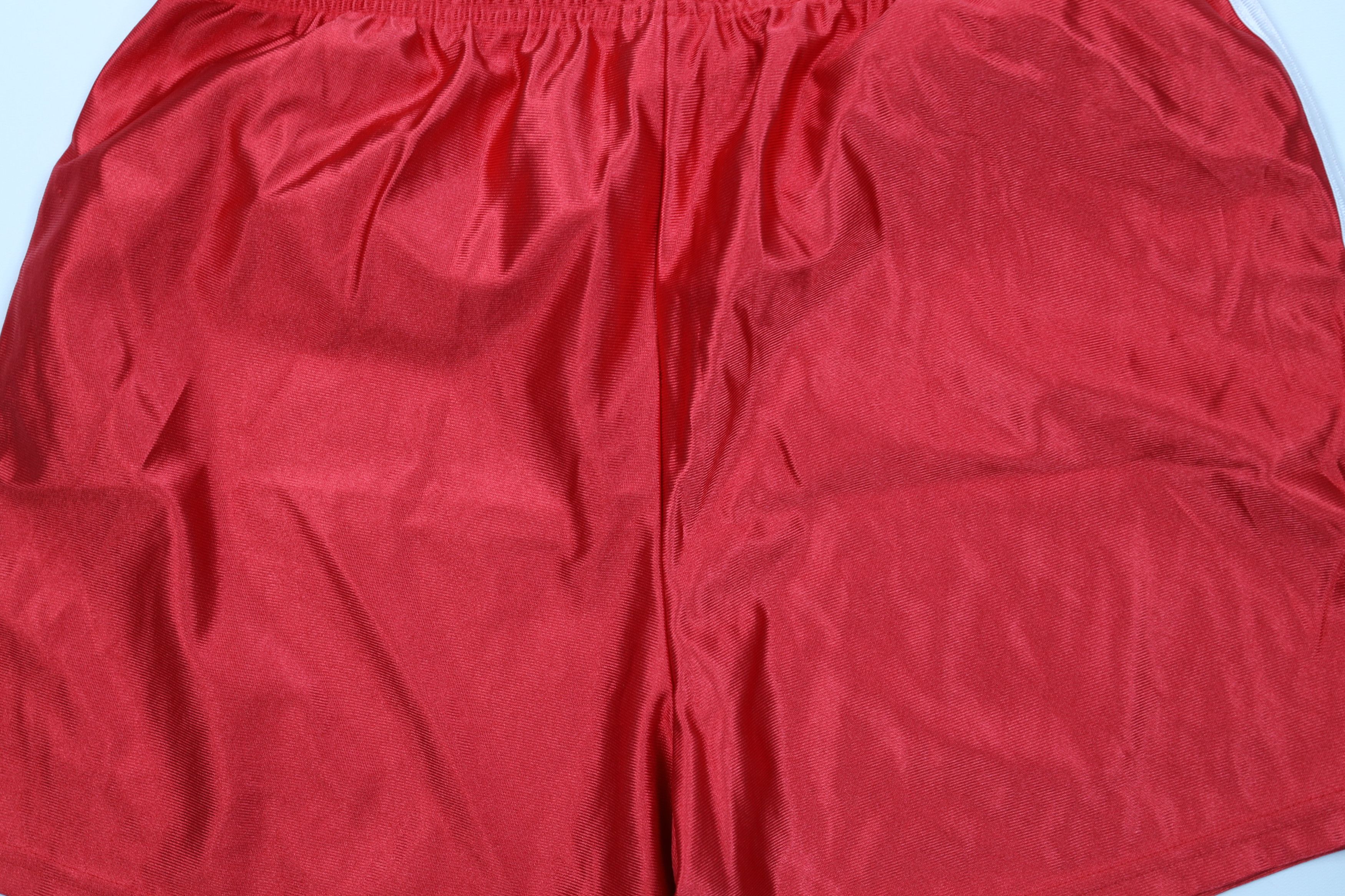 Vintage Vintage 90s Streetwear Striped Basketball Shorts Red Size 32" / US 10 / IT 46 - 9 Thumbnail