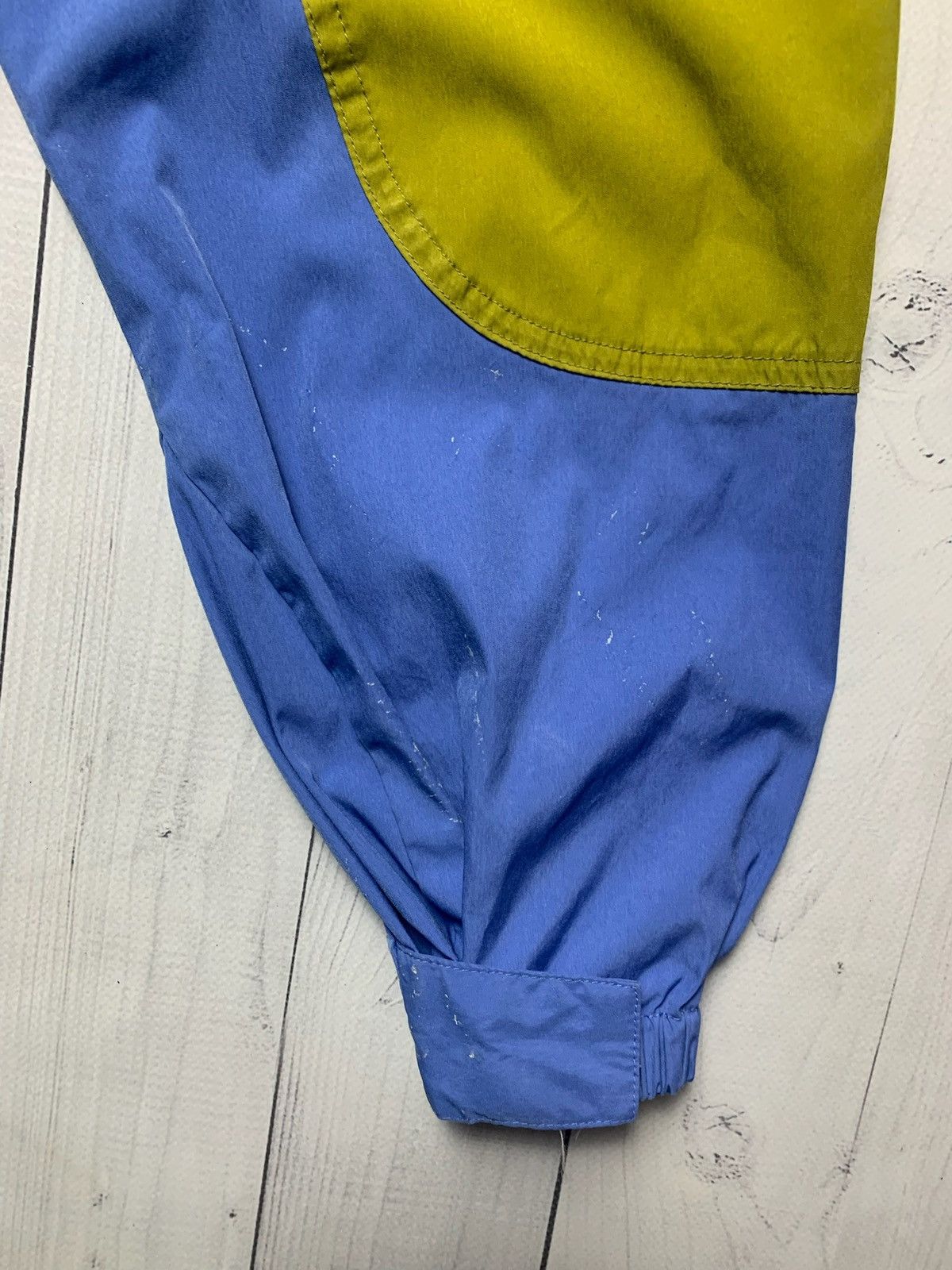 Vintage Vintage Nike ACG light jacket logo rare size M Hong Kong Size US M / EU 48-50 / 2 - 8 Thumbnail
