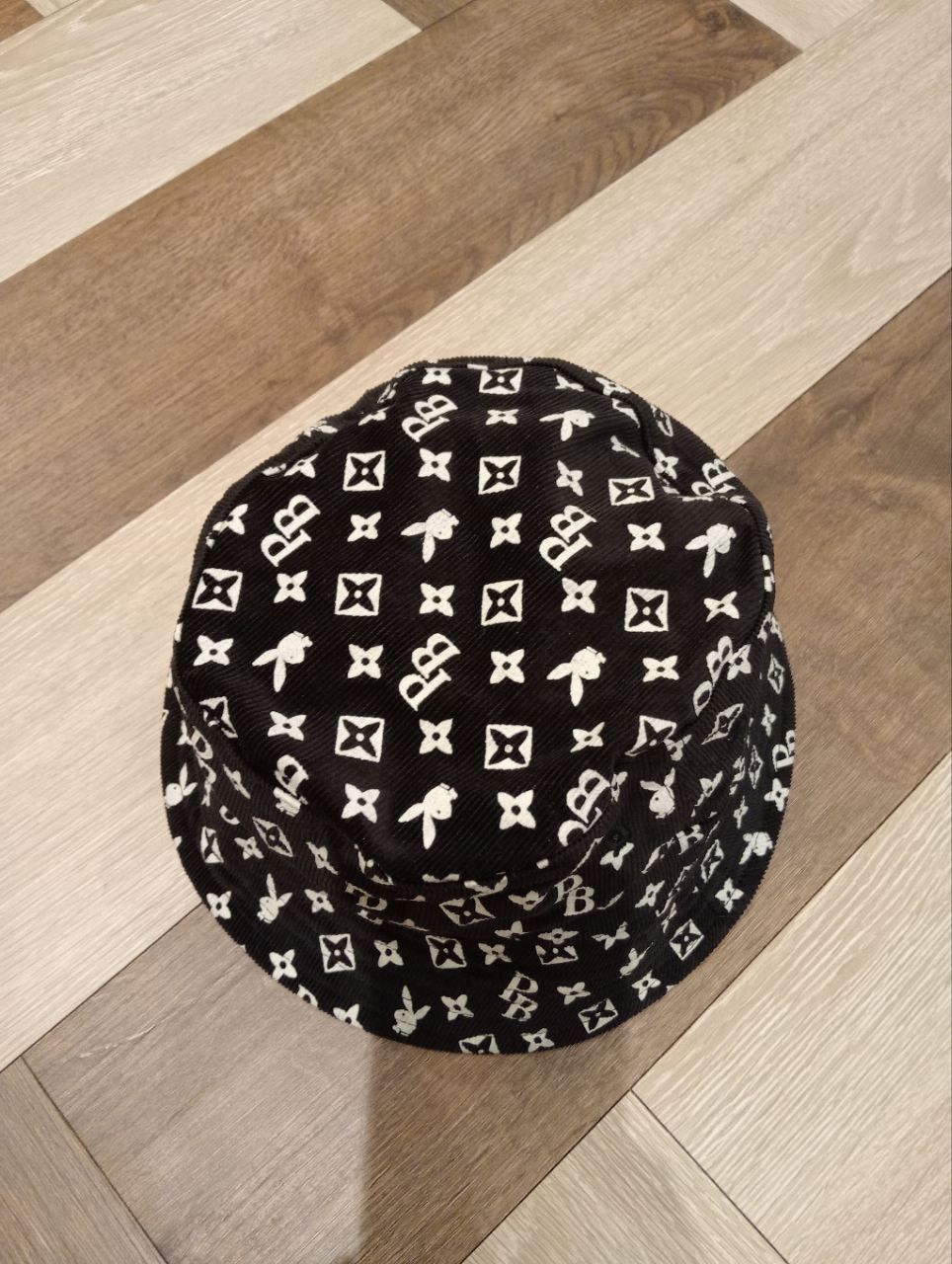 Playboy PLAYBOY MONOGRAM CORDUROY BUCKET HAT Size ONE SIZE - 4 Thumbnail