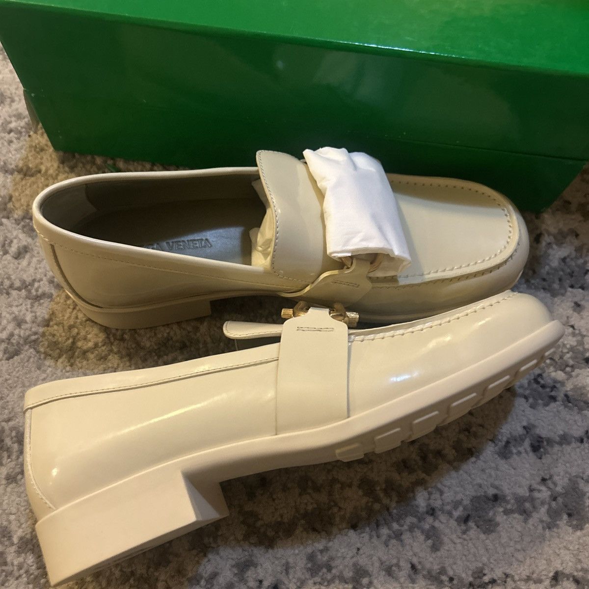 Bottega Veneta Bottega Veneta Monsieur Mocassin Soft Vinyl Butter Loafers Size US 9.5 / IT 39.5 - 6 Thumbnail