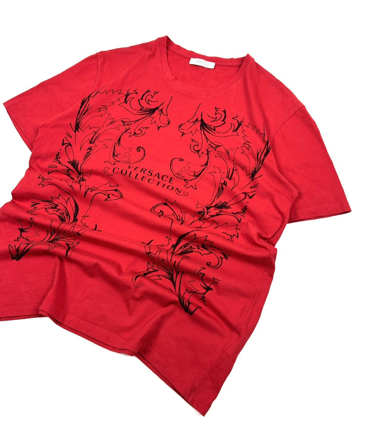 Versace Rare Versace Collection Blood Red Baroque Print Graphic Tee Size US M / EU 48-50 / 2 - 5 Thumbnail