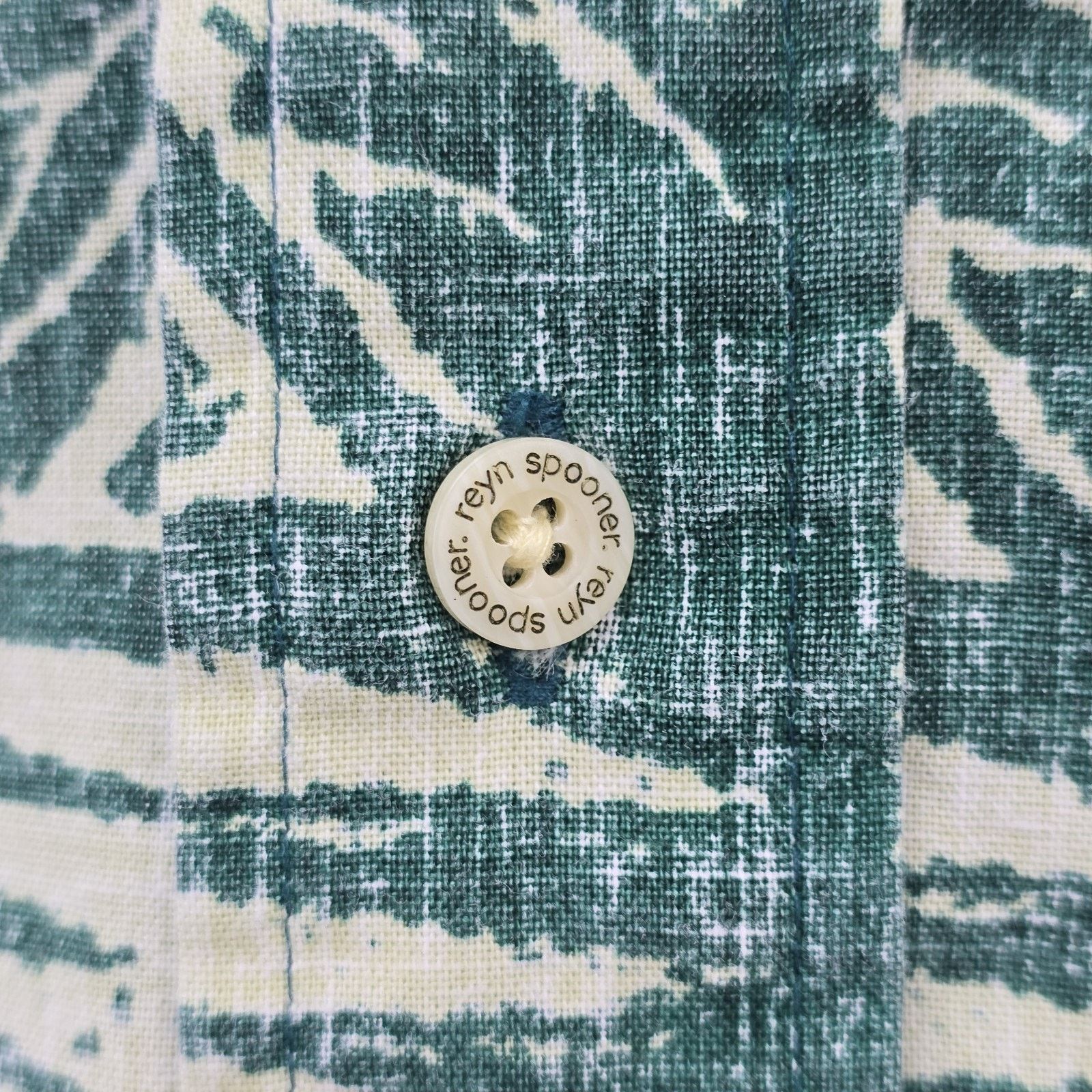 Reyn Spooner Vintage Reyn Spooner Hawaiian Button Down Polo Shirt Large Size US L / EU 52-54 / 3 - 4 Thumbnail