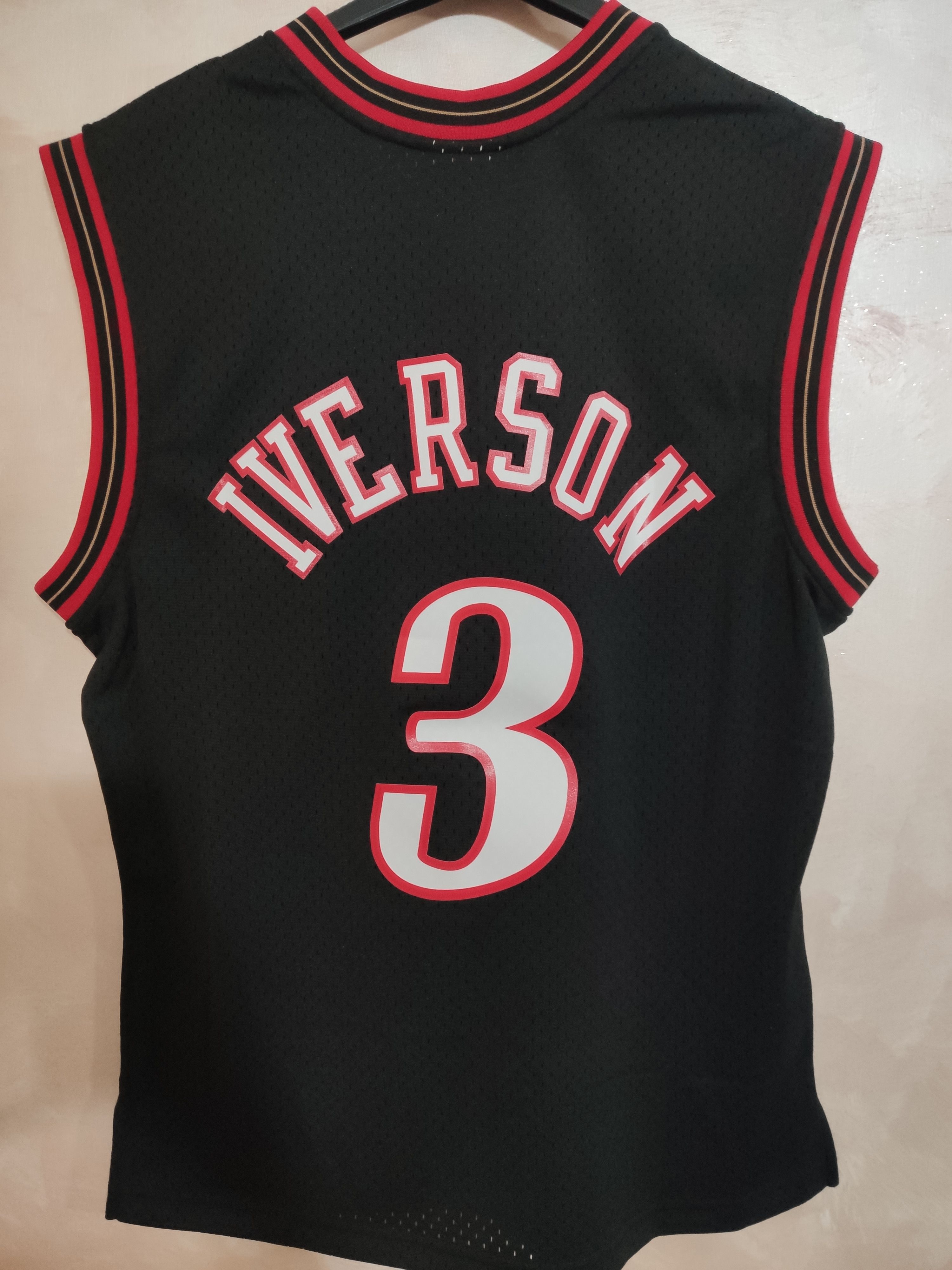 Mitchell & Ness NBA Allen Iverson Jersey 76ers 2000 2001 Size US M / EU 48-50 / 2 - 2 Thumbnail
