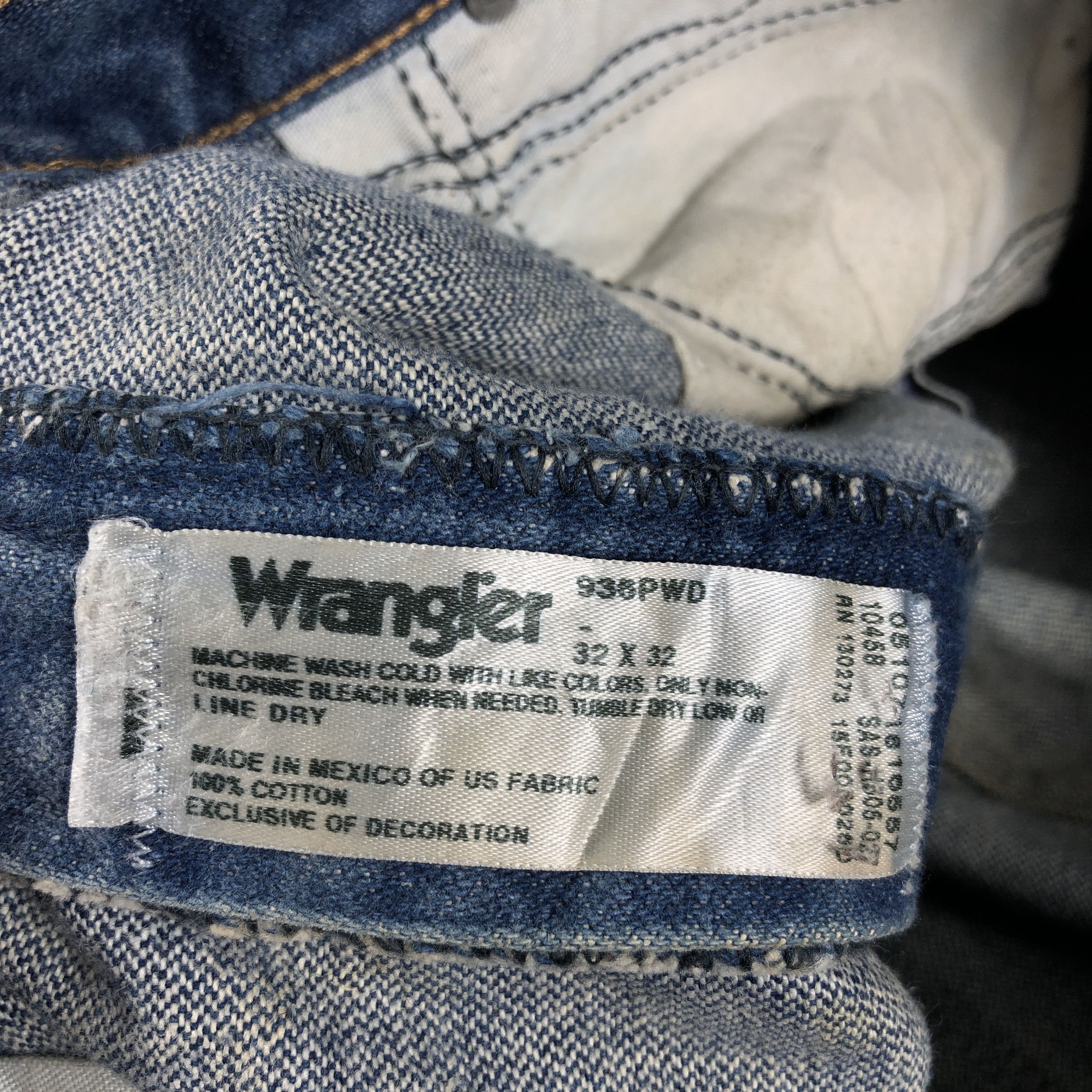 Vintage × Wrangler Vintage Wrangler Light Blue Wash Jeans L718 Size US 33 - 8 Thumbnail